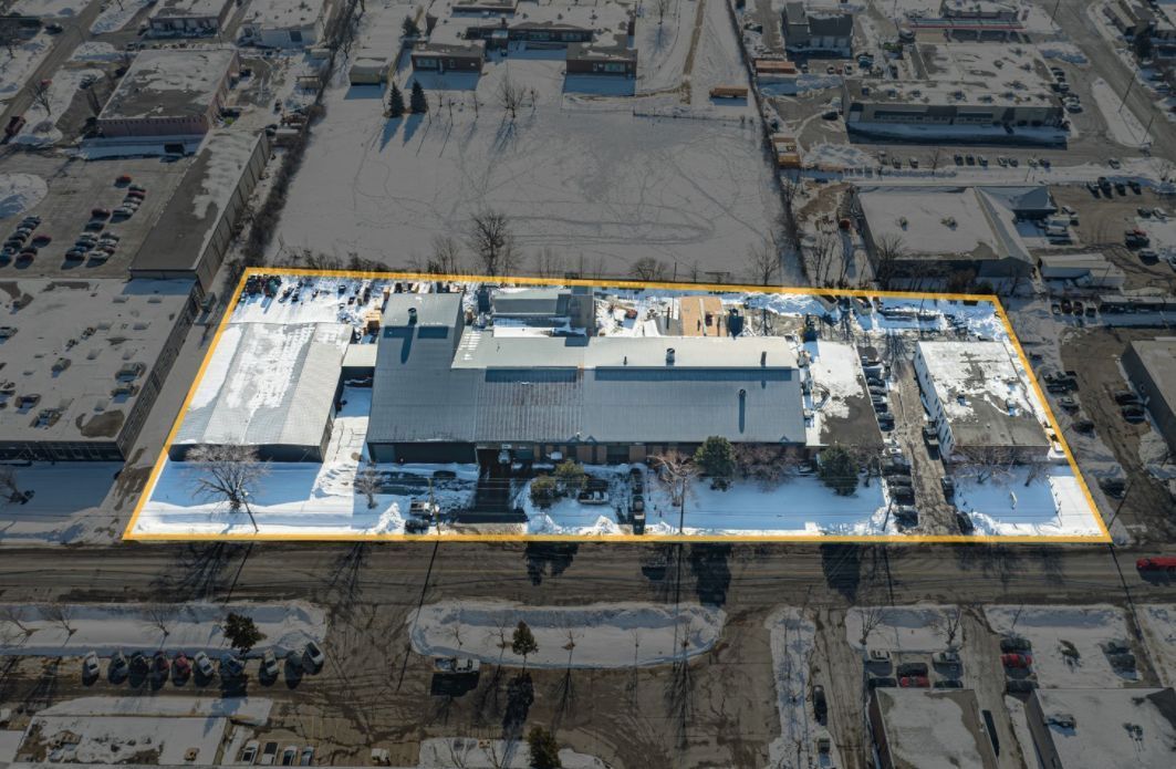 310 Arvin Avenue 1,2,3, Hamilton, On L8e 2m1