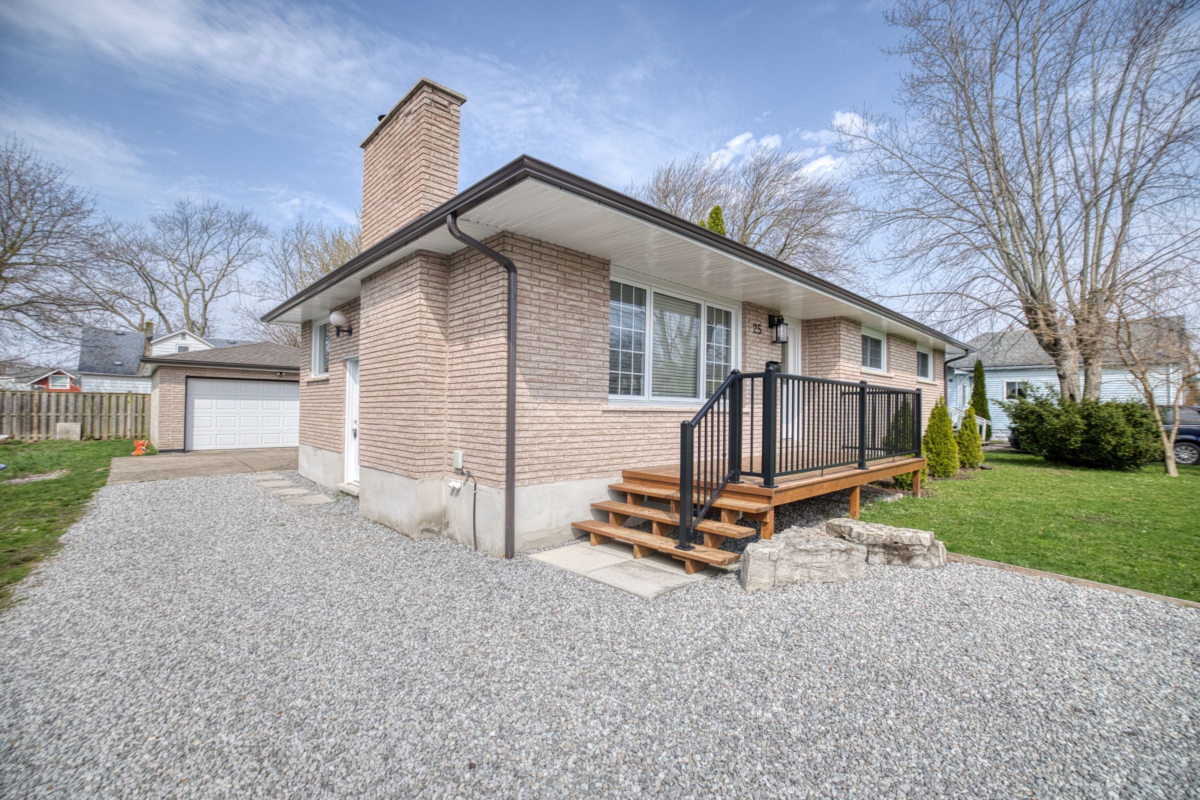 25 Rice Road, Welland, On L3c 2v4