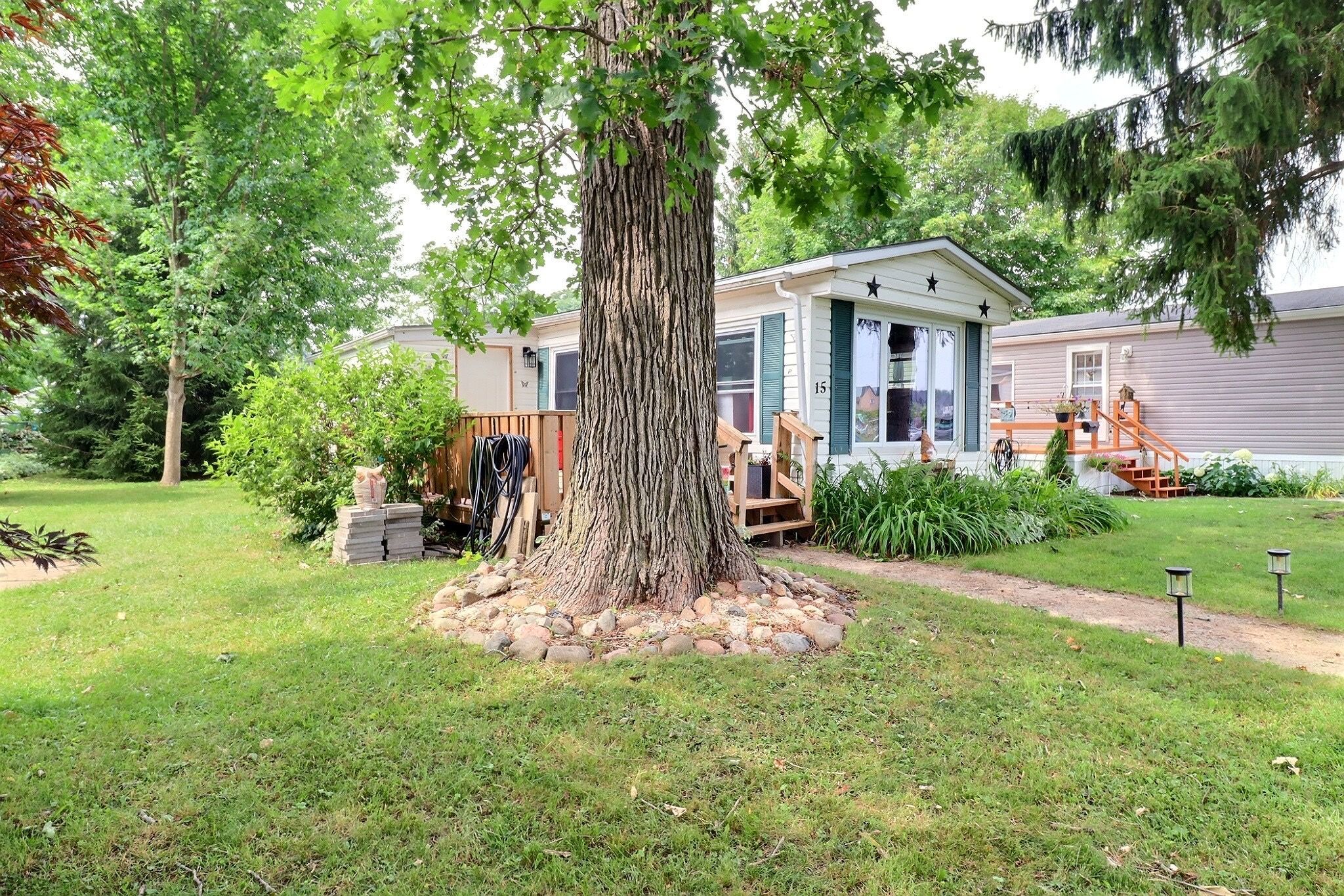 200 Agnes Street 15, Thames Centre, On N0m 1p0