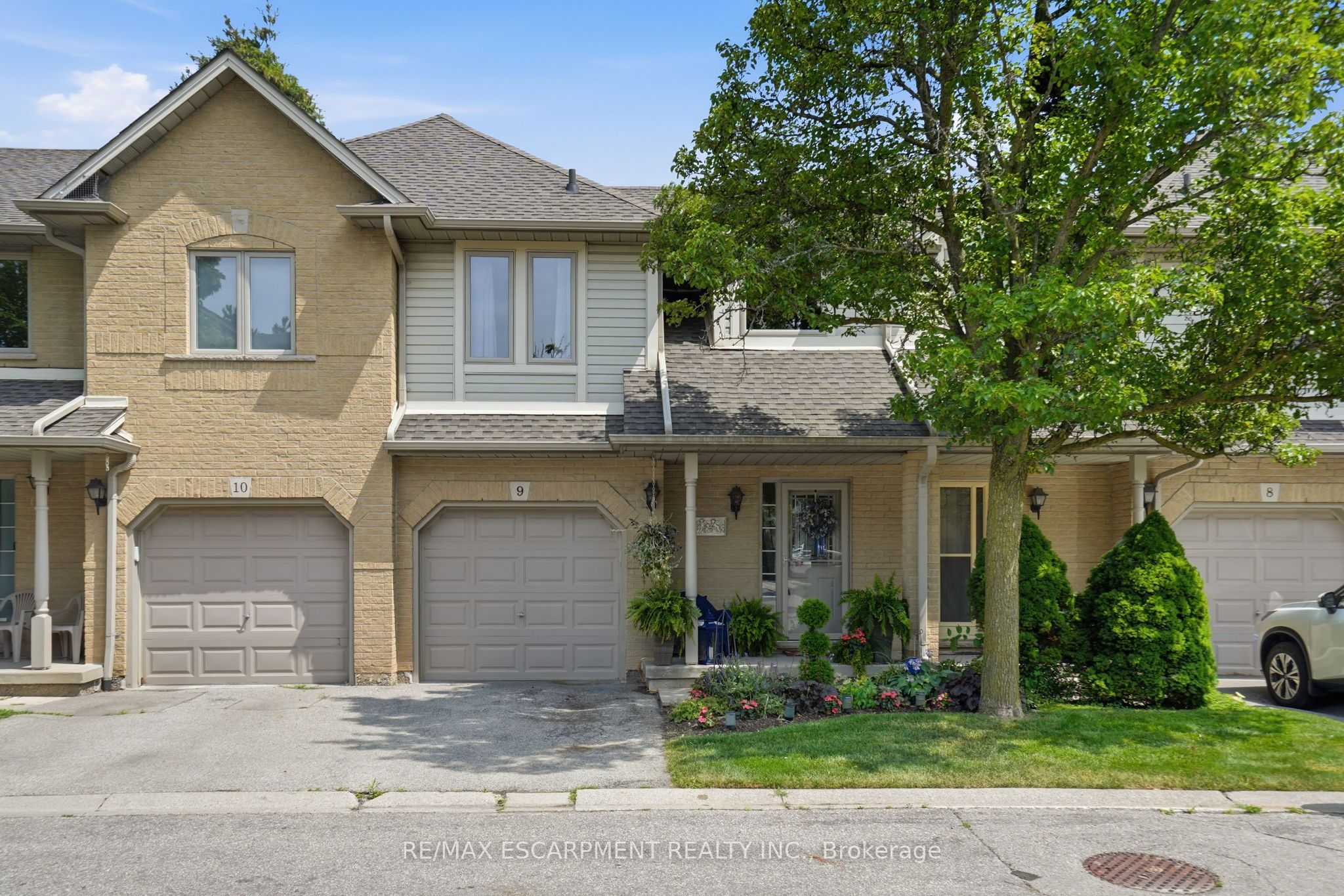 819 Upper Paradise Road 9, Hamilton, On L9c 5r1