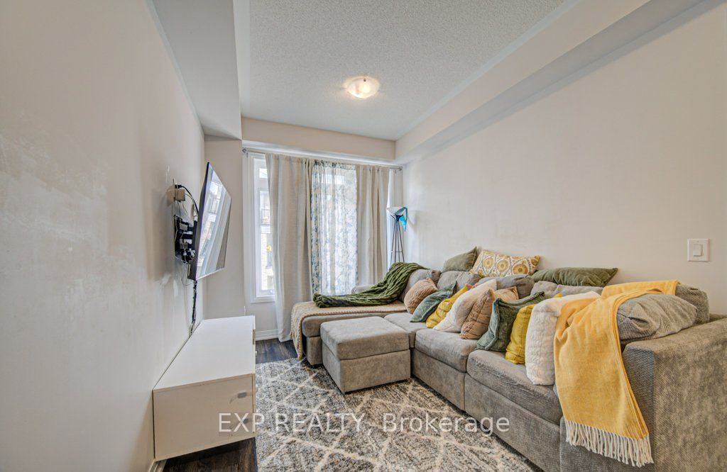 585 Colborne Street E 1302, Brantford, On N2s 0k4