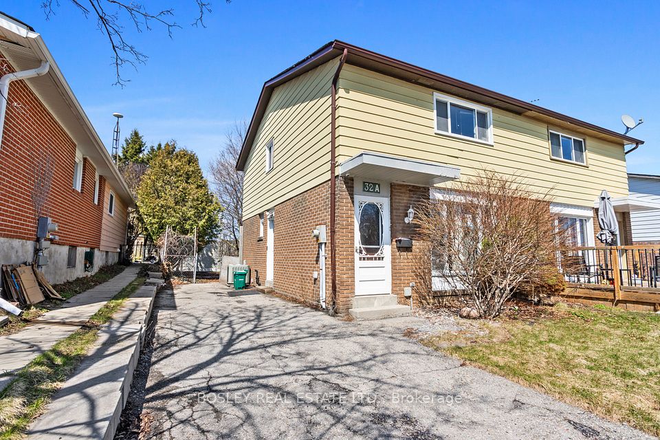 32a Crossley Drive, Port Hope, On L1a 3t4