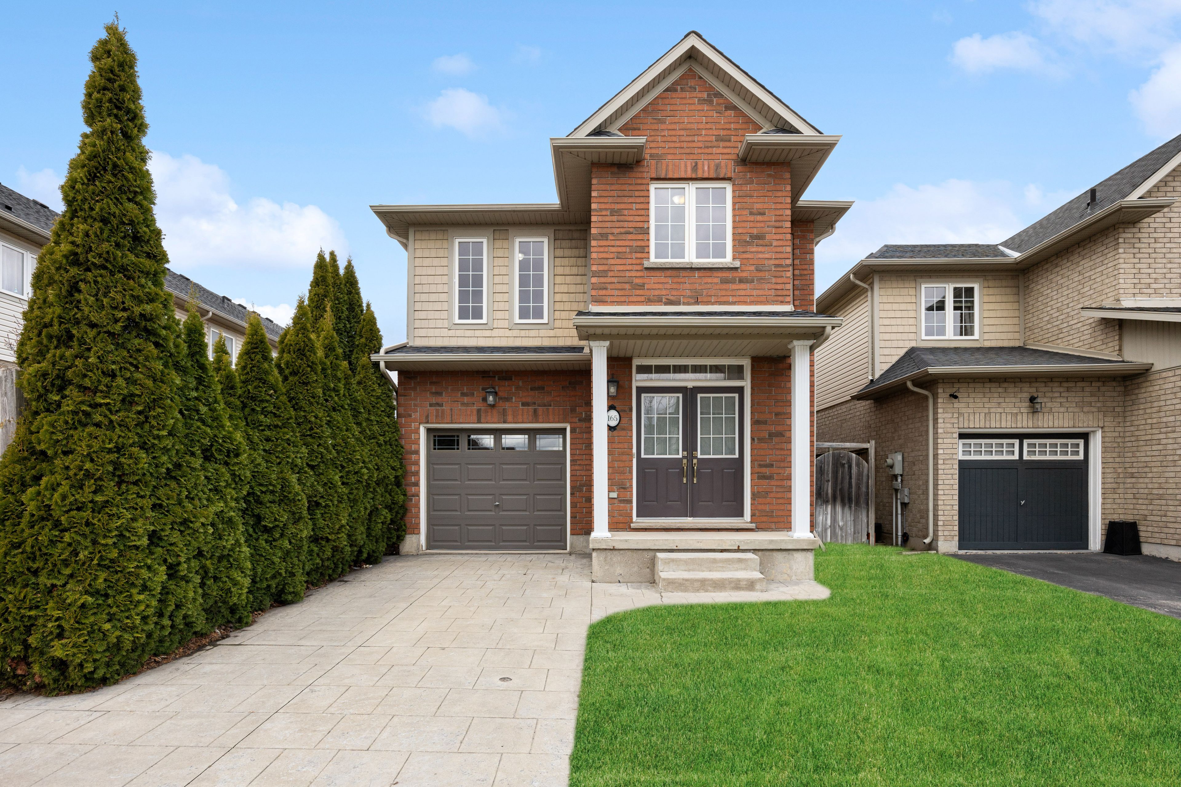 165 Palacebeach Trail, Hamilton, On L8e 0c3