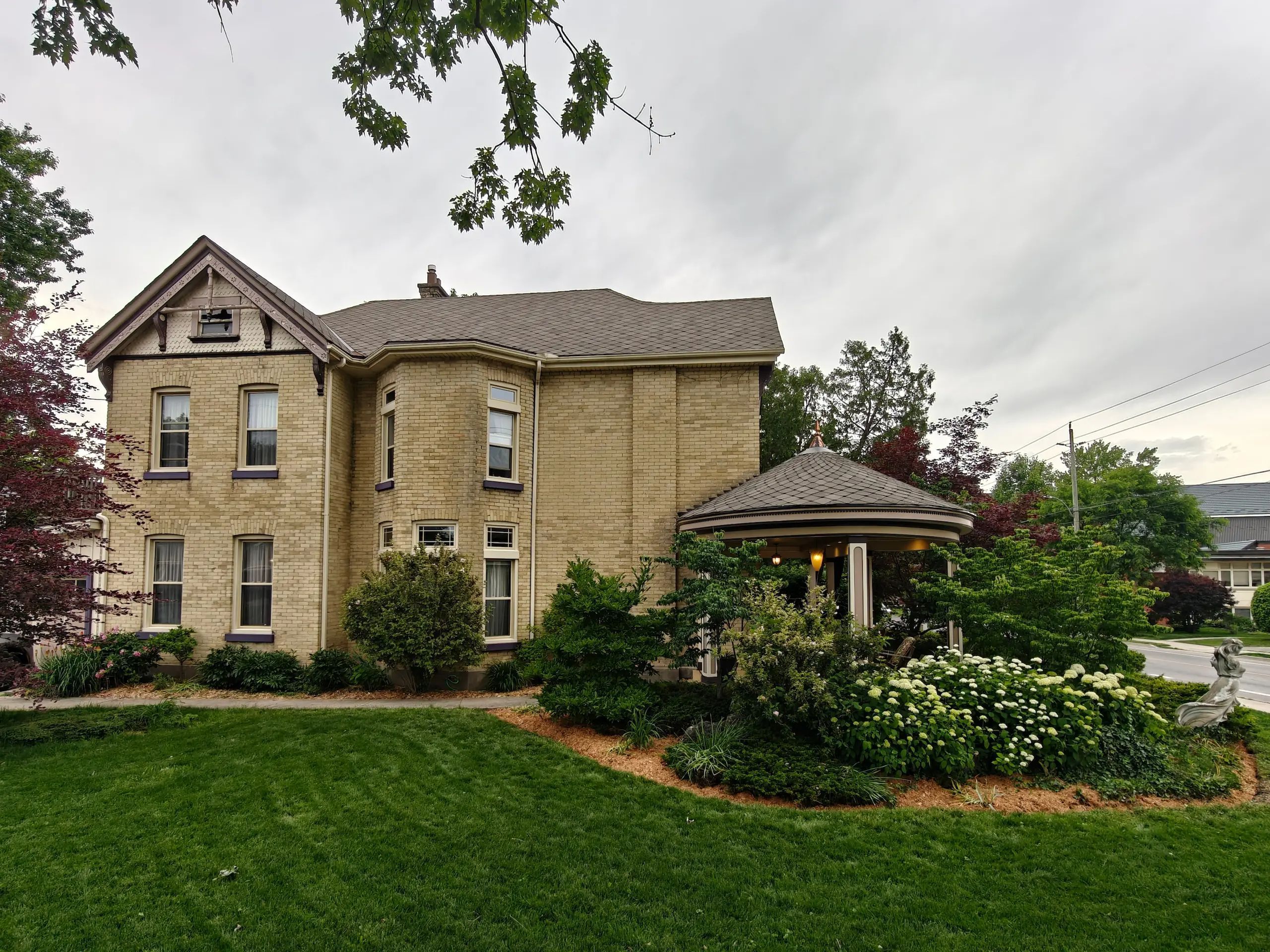 307 Ridout Street S, London South, On N6c 3y9