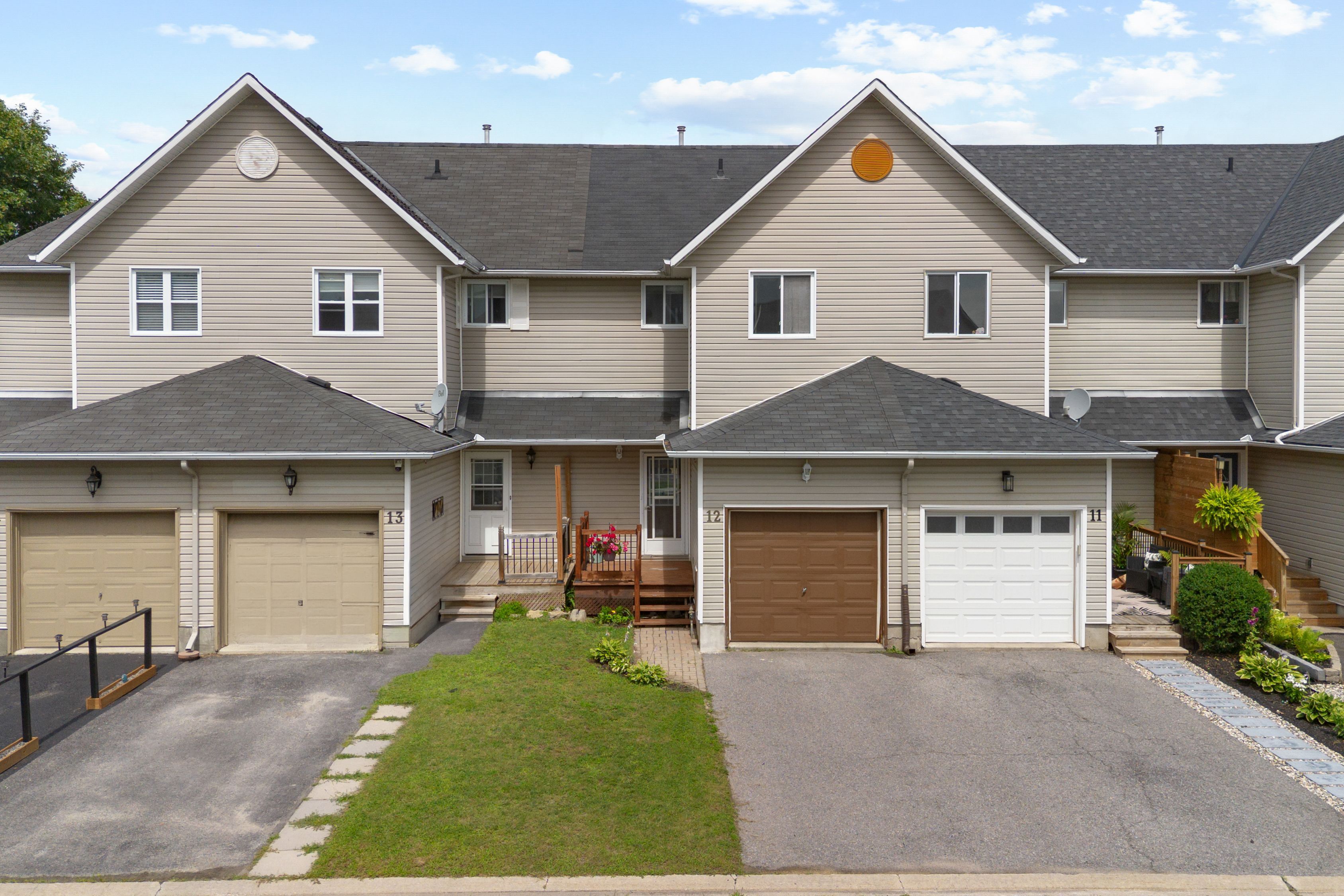 240 Mississippi Court 12, Carleton Place, On K7c 4r1