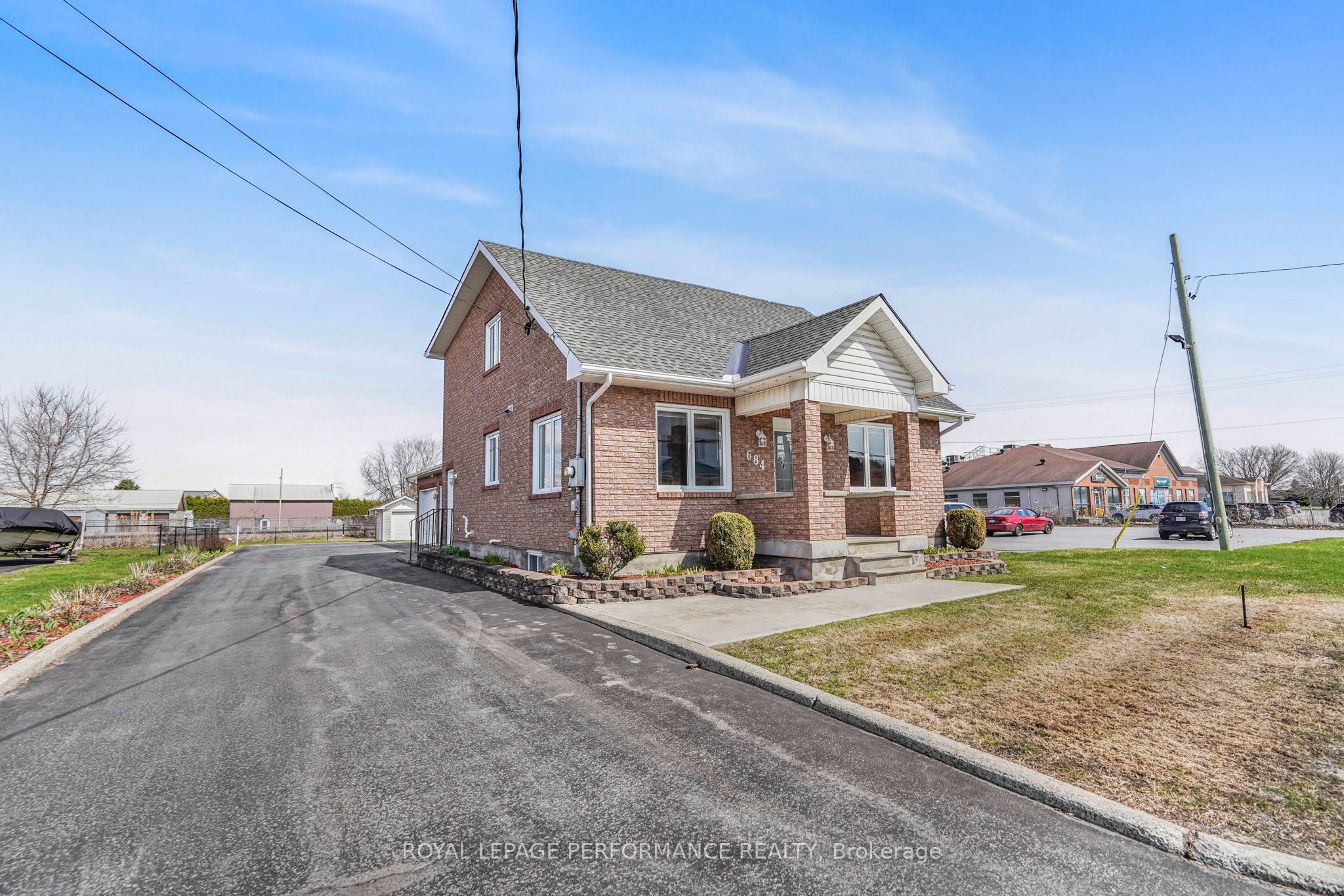 684 Principale Street, Casselman, On K0a 1m0