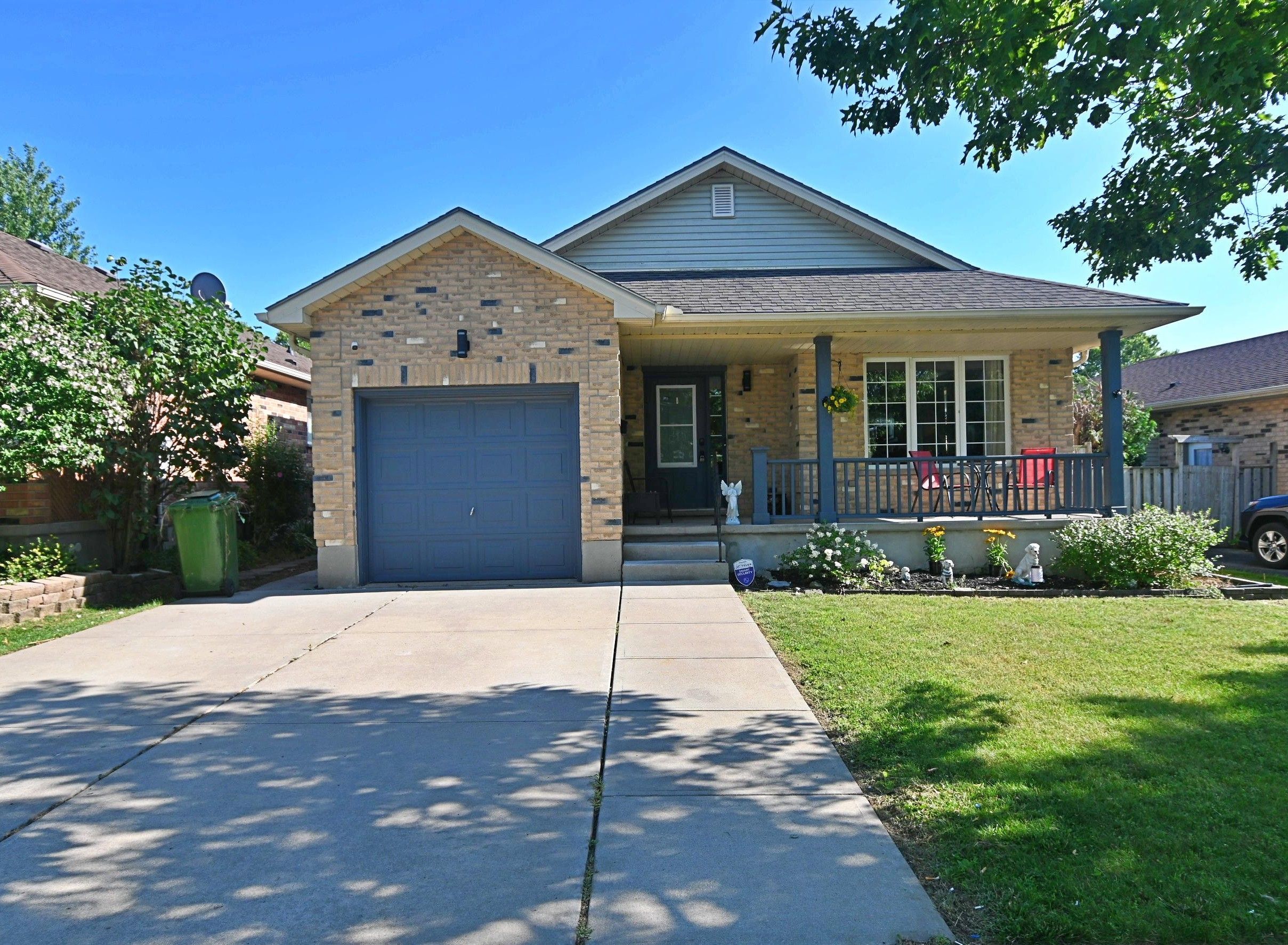 72 Axford Parkway, St. Thomas, On N5r 6e7