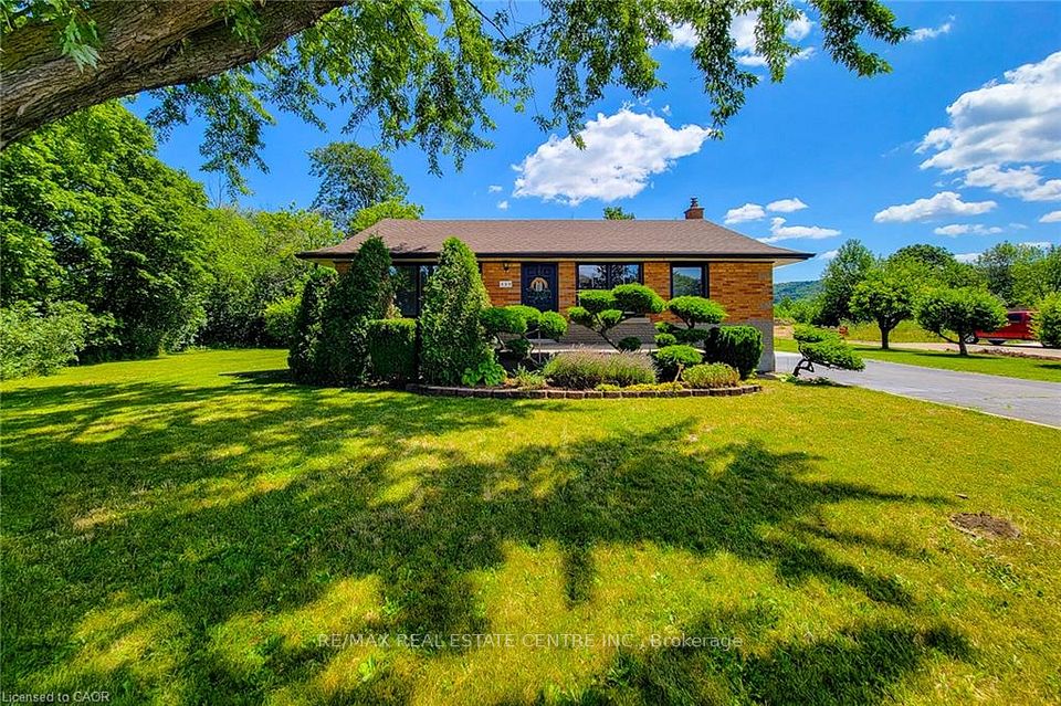 220 Winona Road, Hamilton, On L8e 5k4