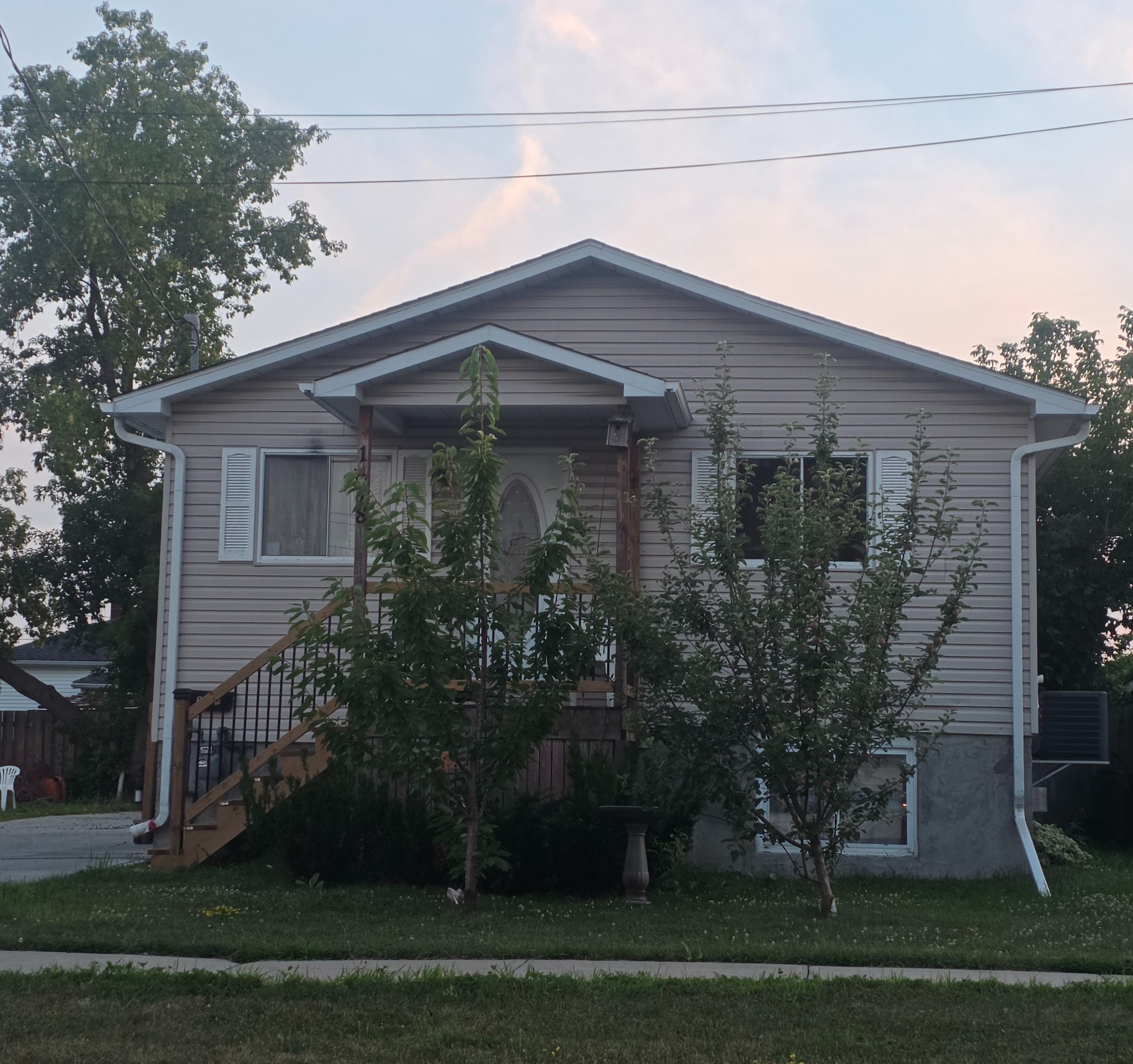 1418 Cumberland Street, Cornwall, On K6j 4k7
