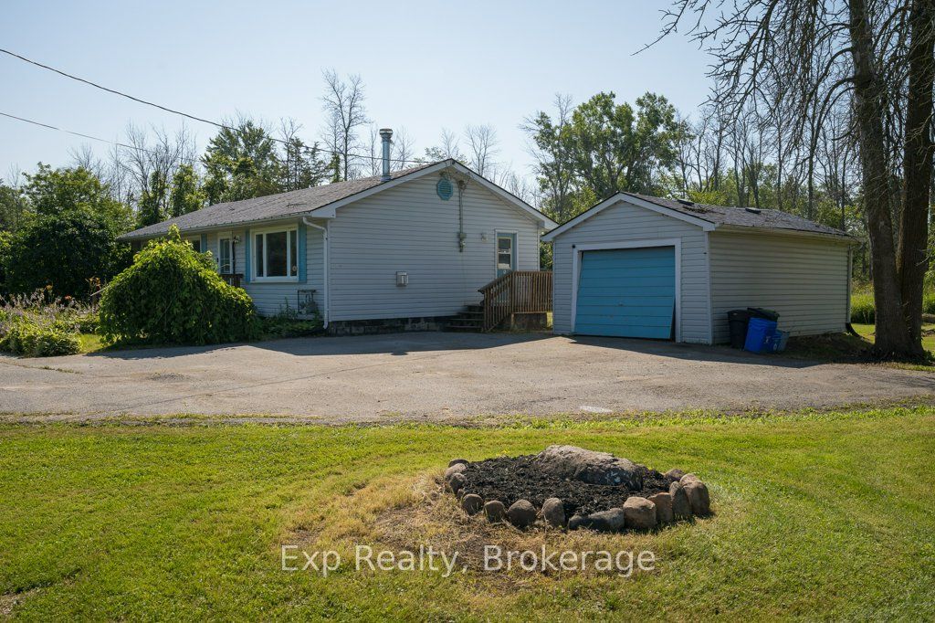 388 Meyers Creek Road, Quinte West, On K8v 5p8