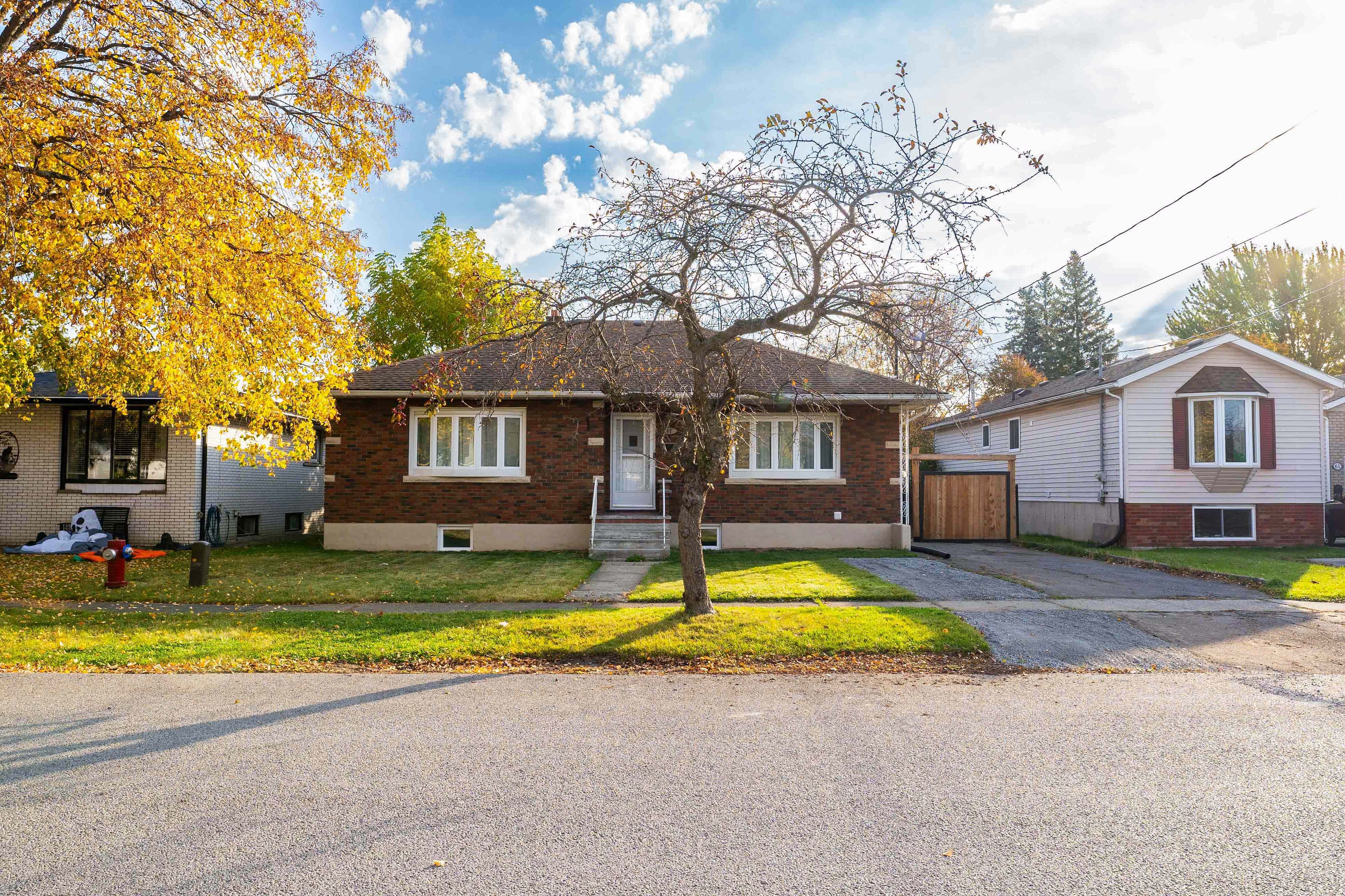 47 Marshall Avenue, Welland, On L3c 2n1