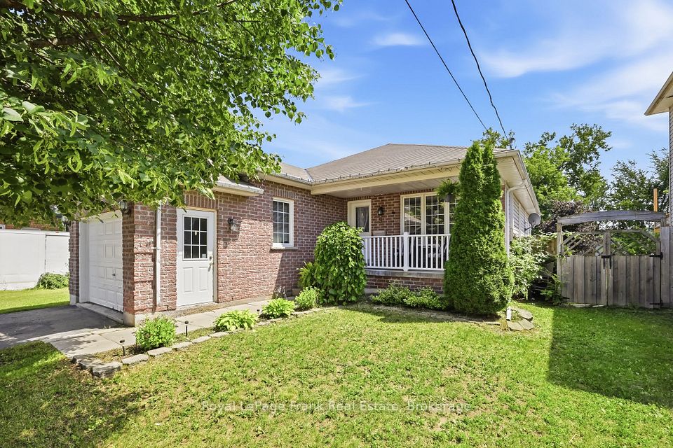 9 Durham Street W, Kawartha Lakes, On K9v 2p3