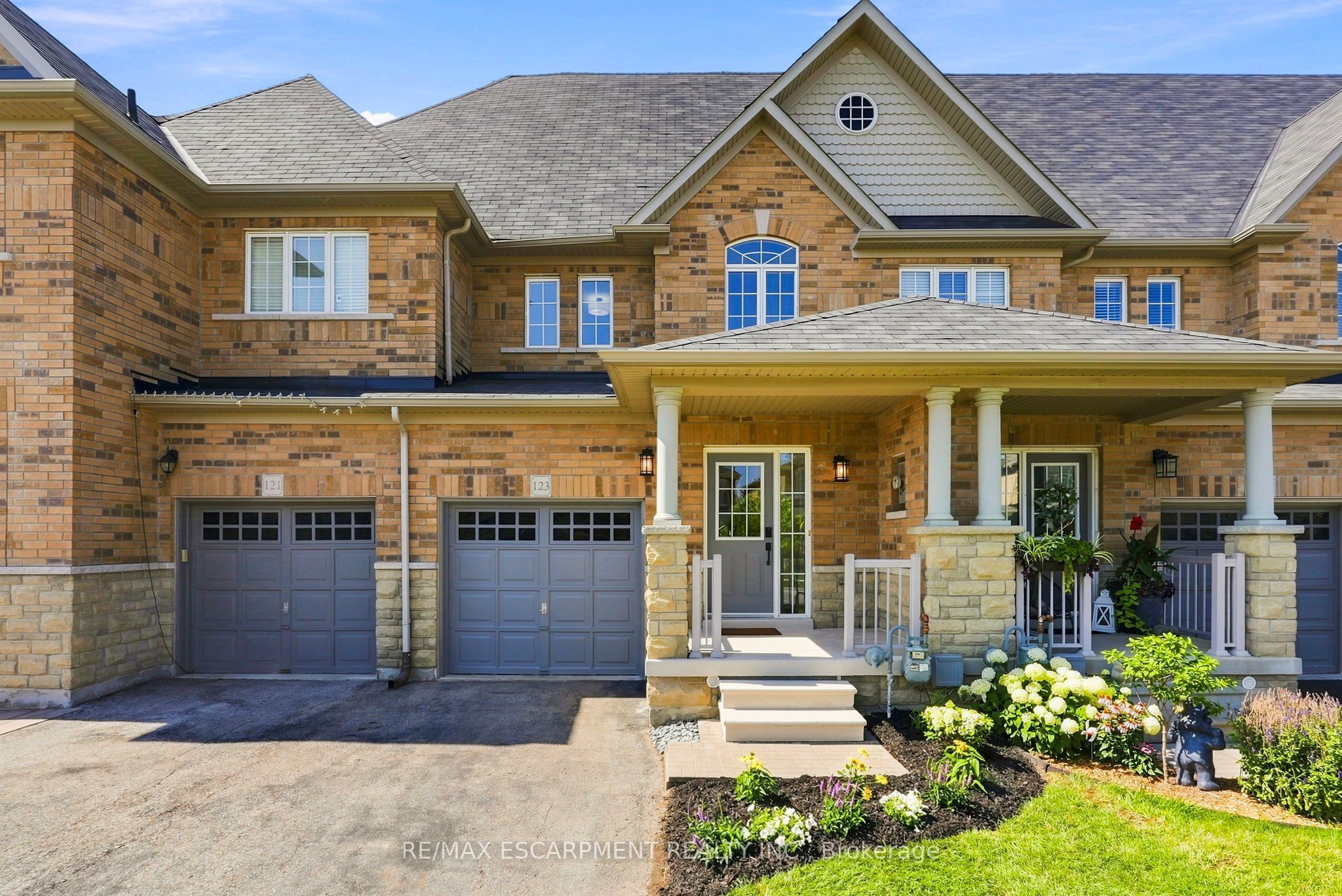 123 Skinner Road, Hamilton, On L8b 0r4