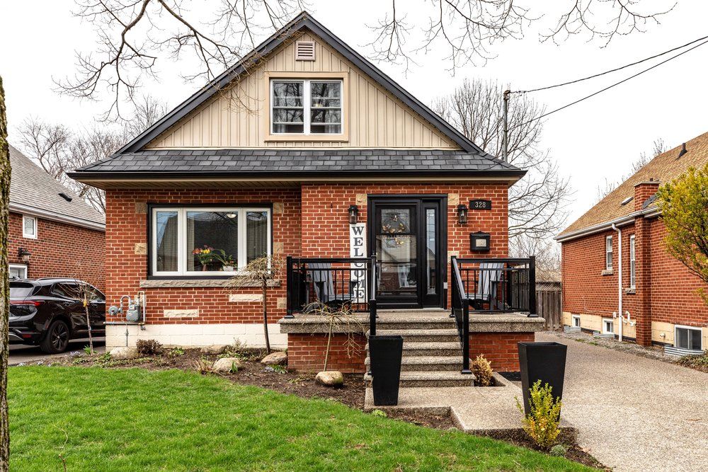 328 East 19th Street, Hamilton, On L9a 4s8