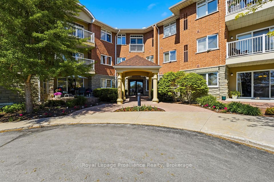 15 Heartwood Drive 101, Belleville, On K8p 5p4