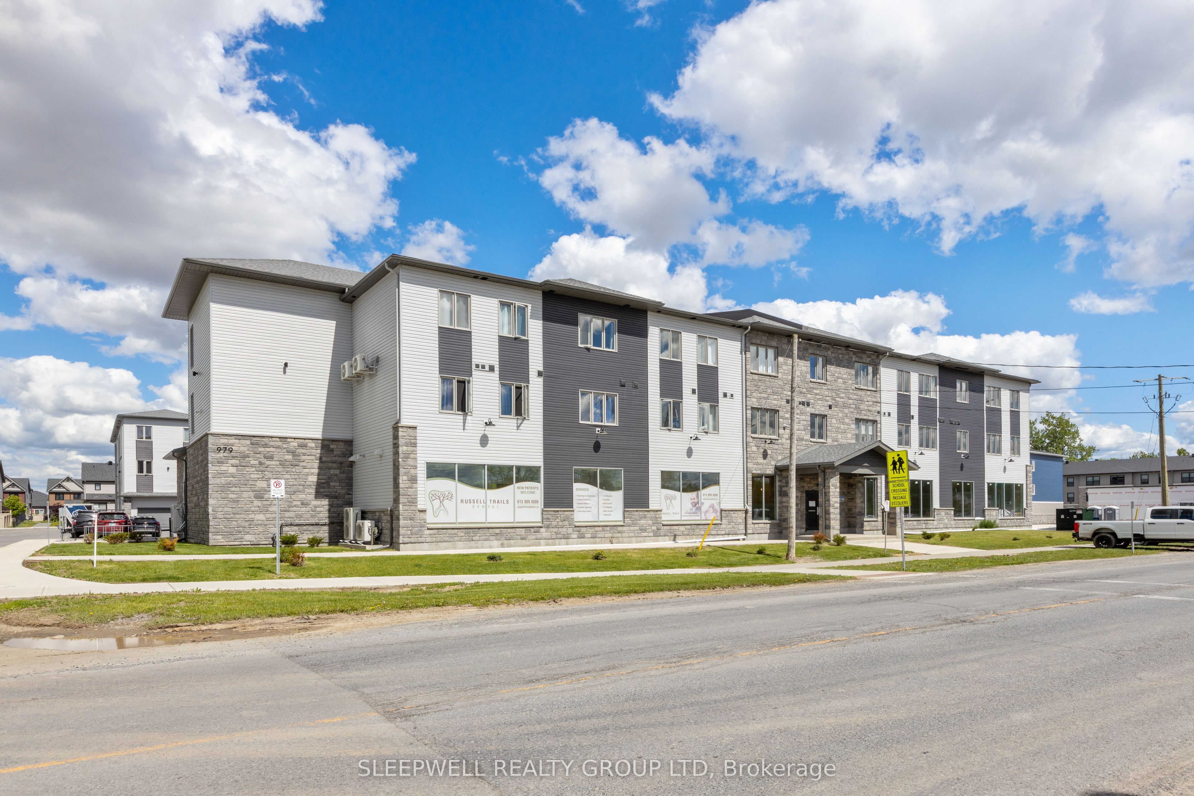 979 North Russell Road 305, Russell, On K4r 0l9