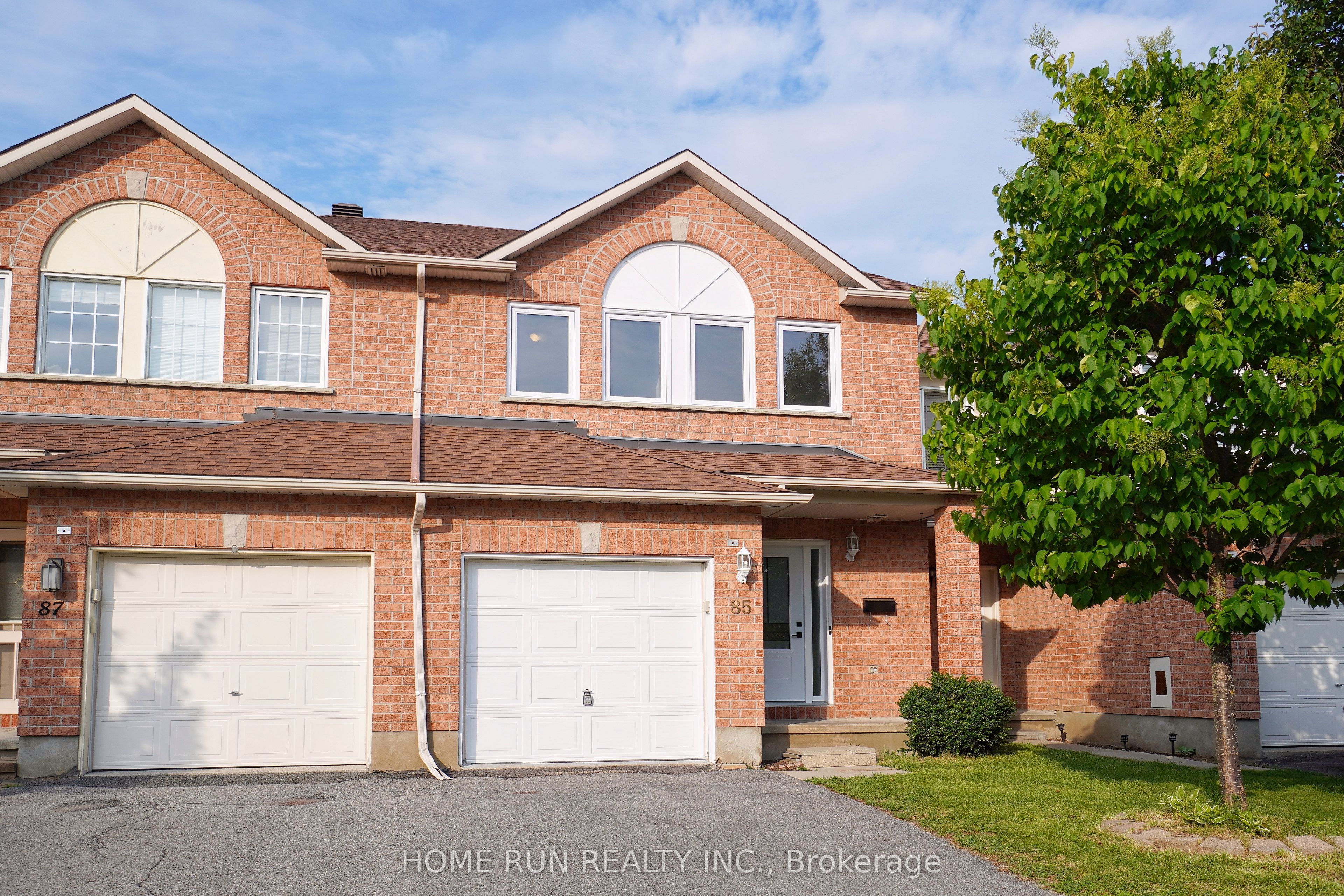 85 Palmadeo Drive, Barrhaven, On K2j 4z4