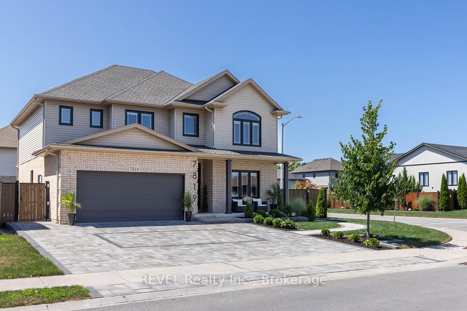 7819 Pender Street, Niagara Falls, On L2g 0h3