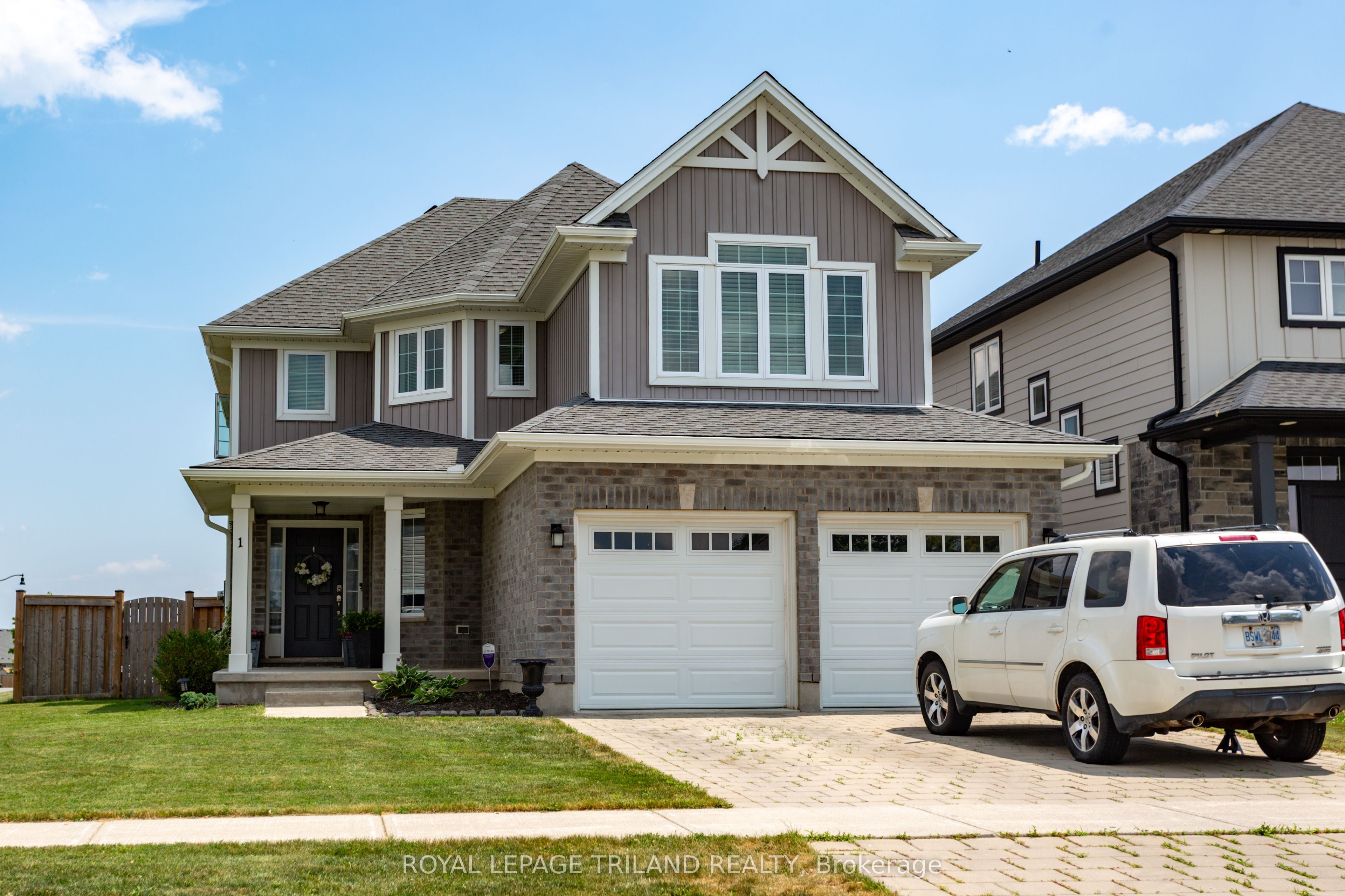1 Acorn Trail, St. Thomas, On N5r 0h5