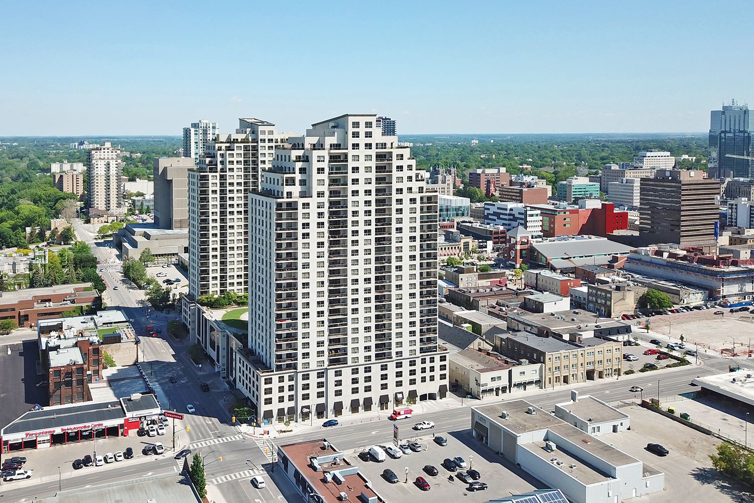 330 Ridout Street N 2108, London East, On N6a 0a7