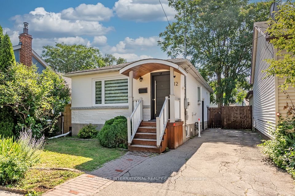 12 Peel Street S, Hamilton, On L9h 3e2