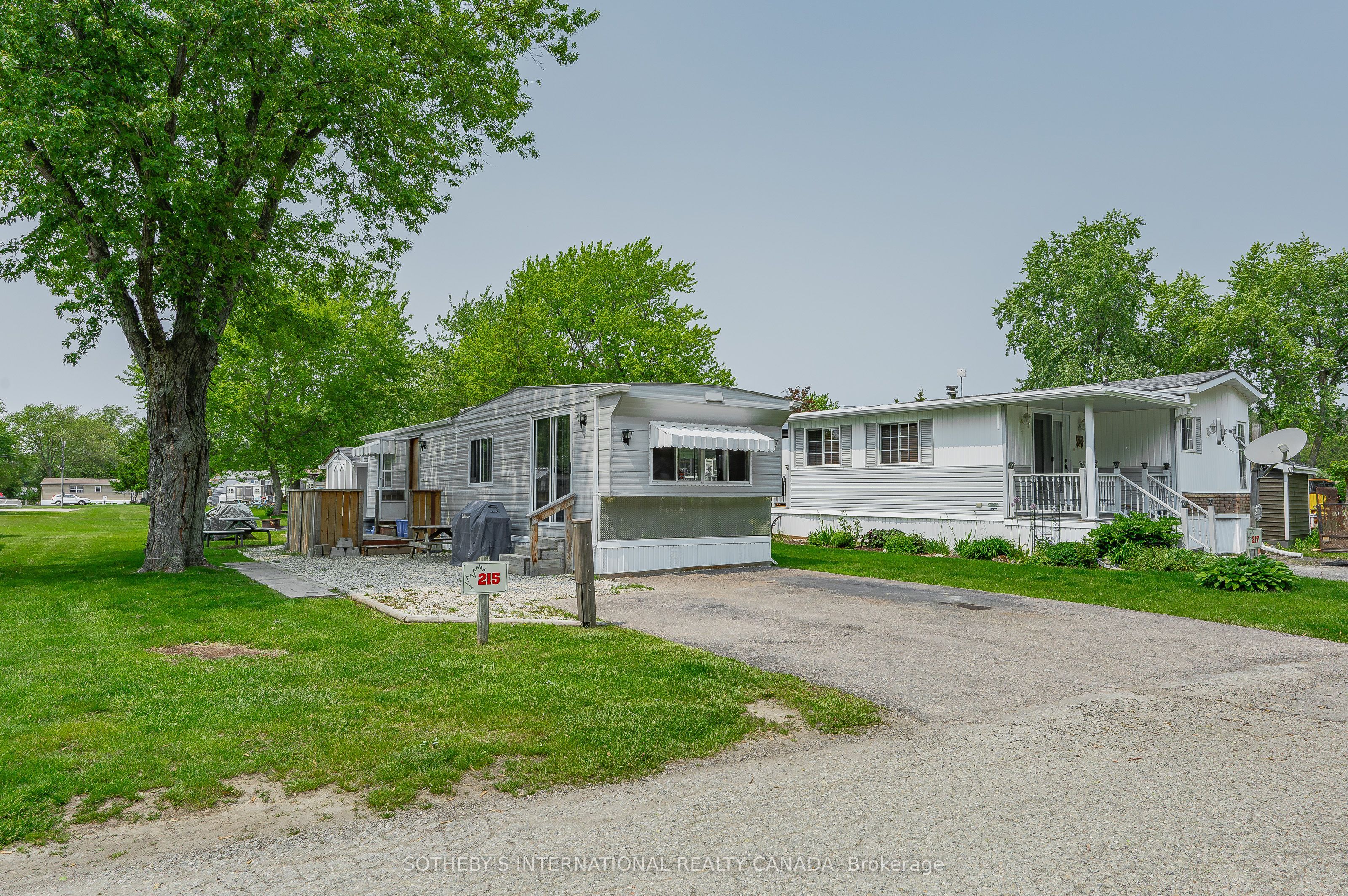 580 Beaver Creek Road 215, Waterloo, On N2j 3z4