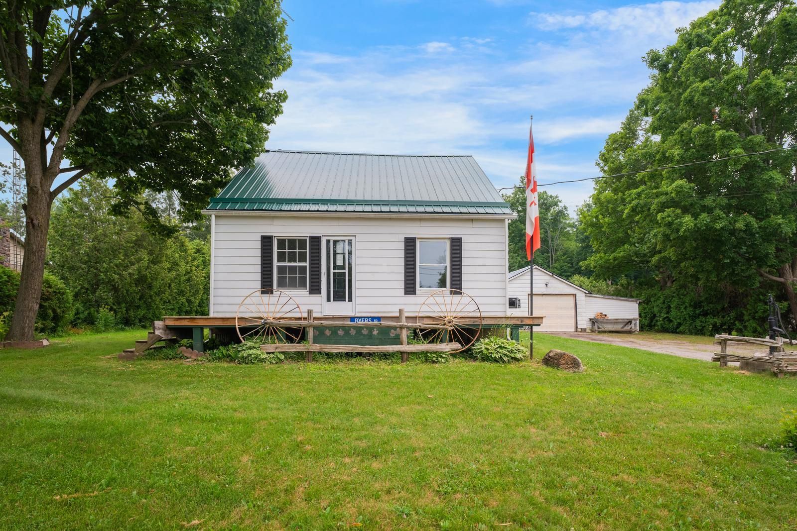 8699 Dale Road, Hamilton Township, On K9a 4j7