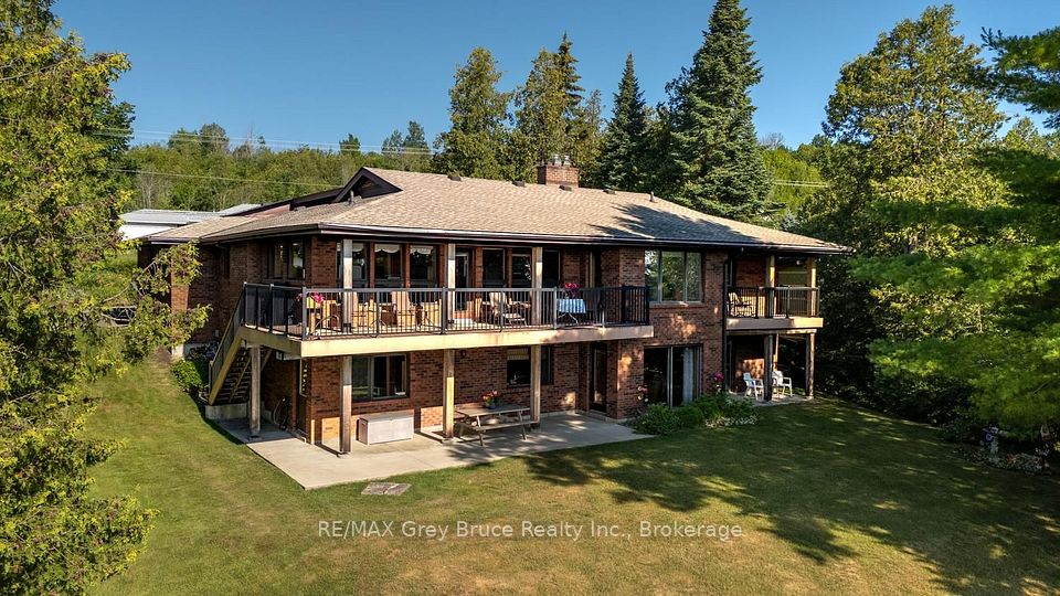 491 Balmy Beach Road, Georgian Bluffs, On N4k 5n4