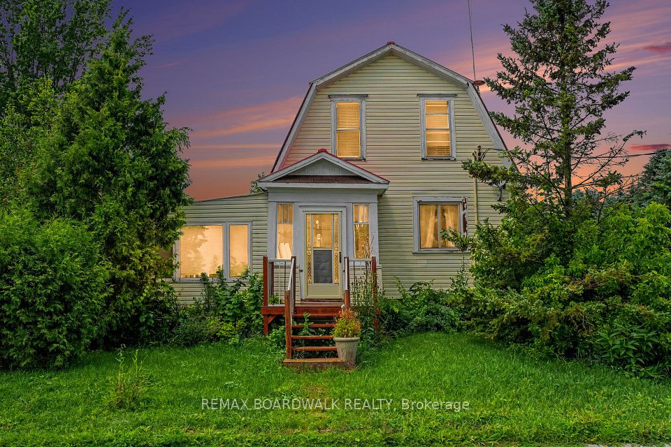 11049 Gilmour Road, South Dundas, On K0e 1c0