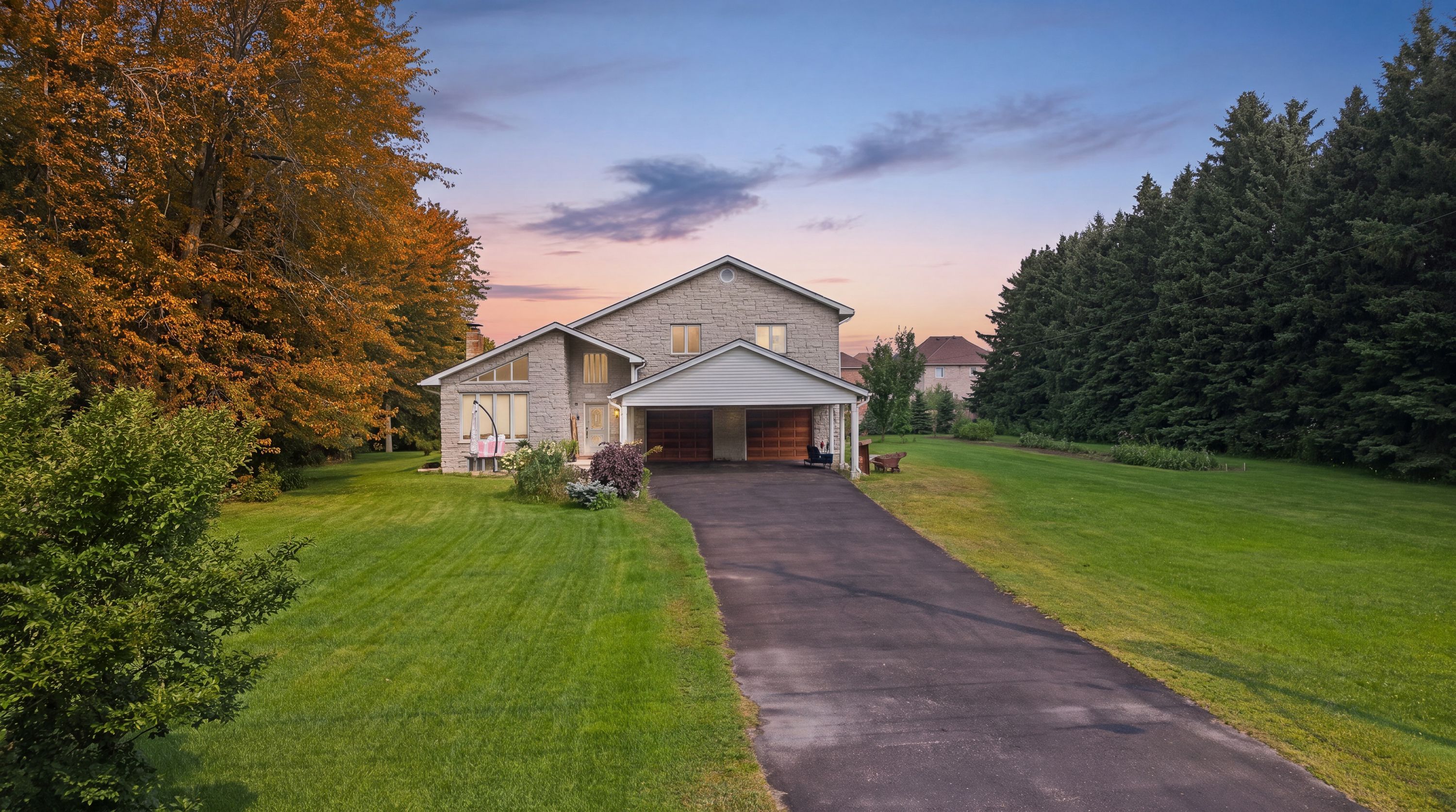 104 Sideroad 18 Road, Centre Wellington, On N1m 2w3