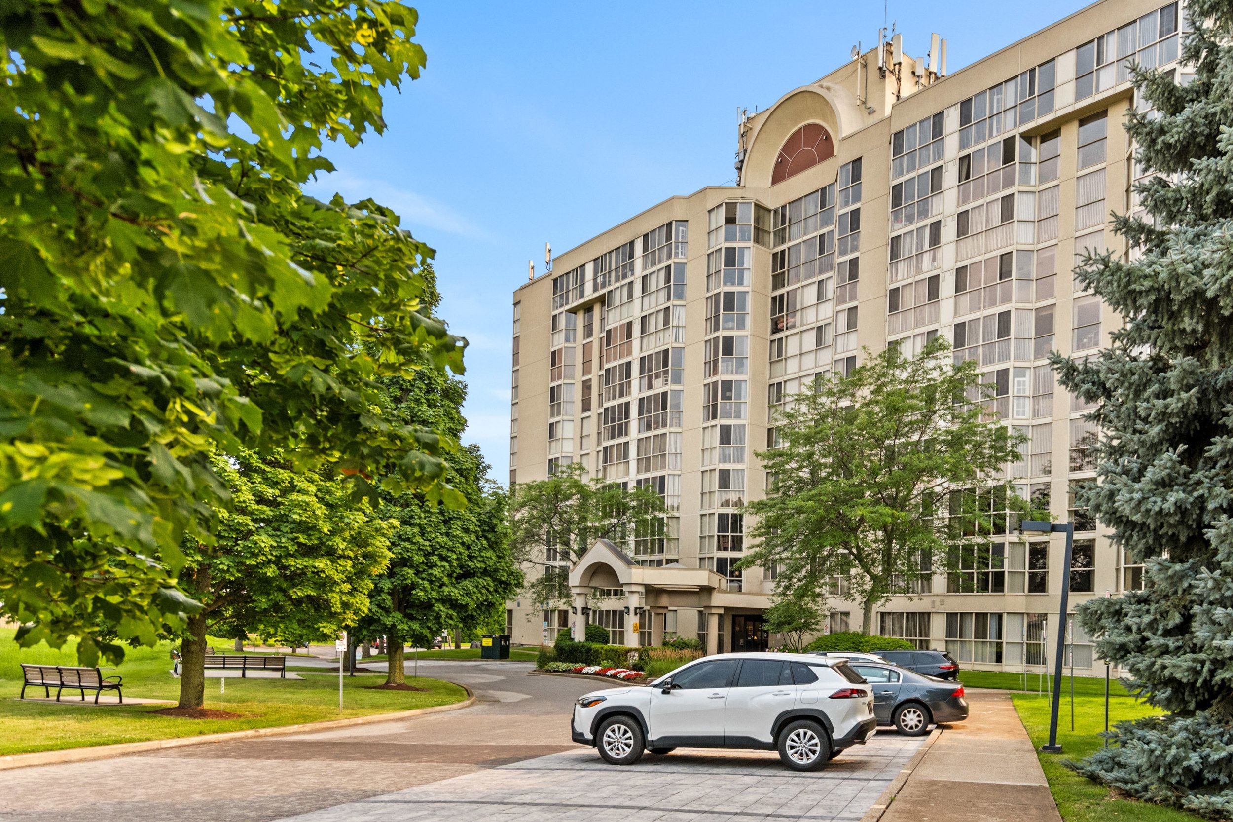 162 Martindale Road 801, St. Catharines, On L2s 3s4