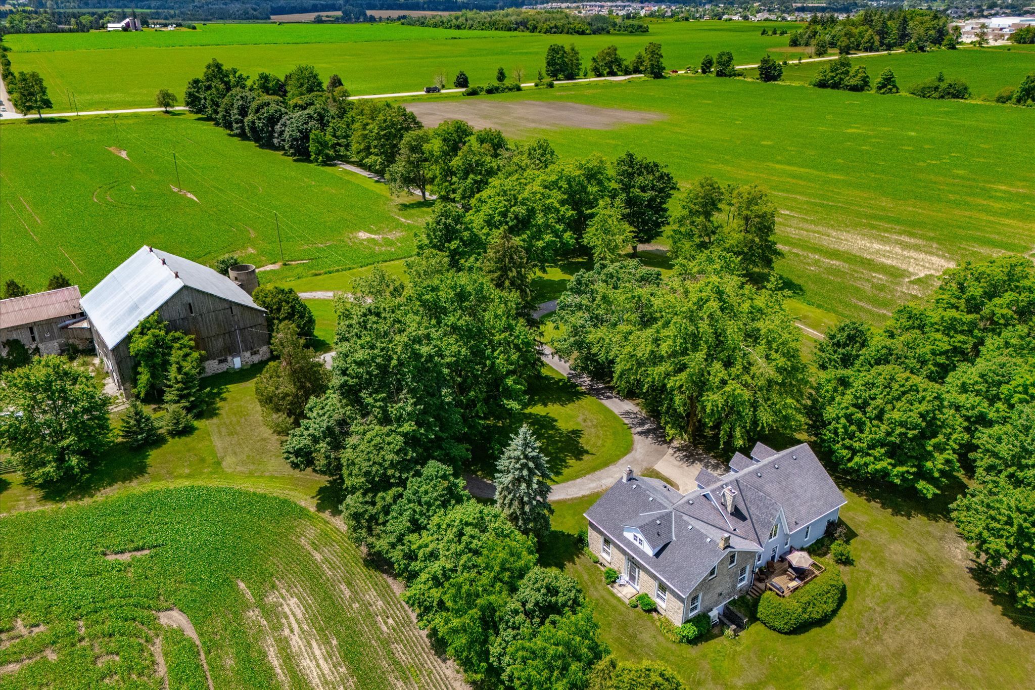 996 Scotland Street, Centre Wellington, On N1m 2w5