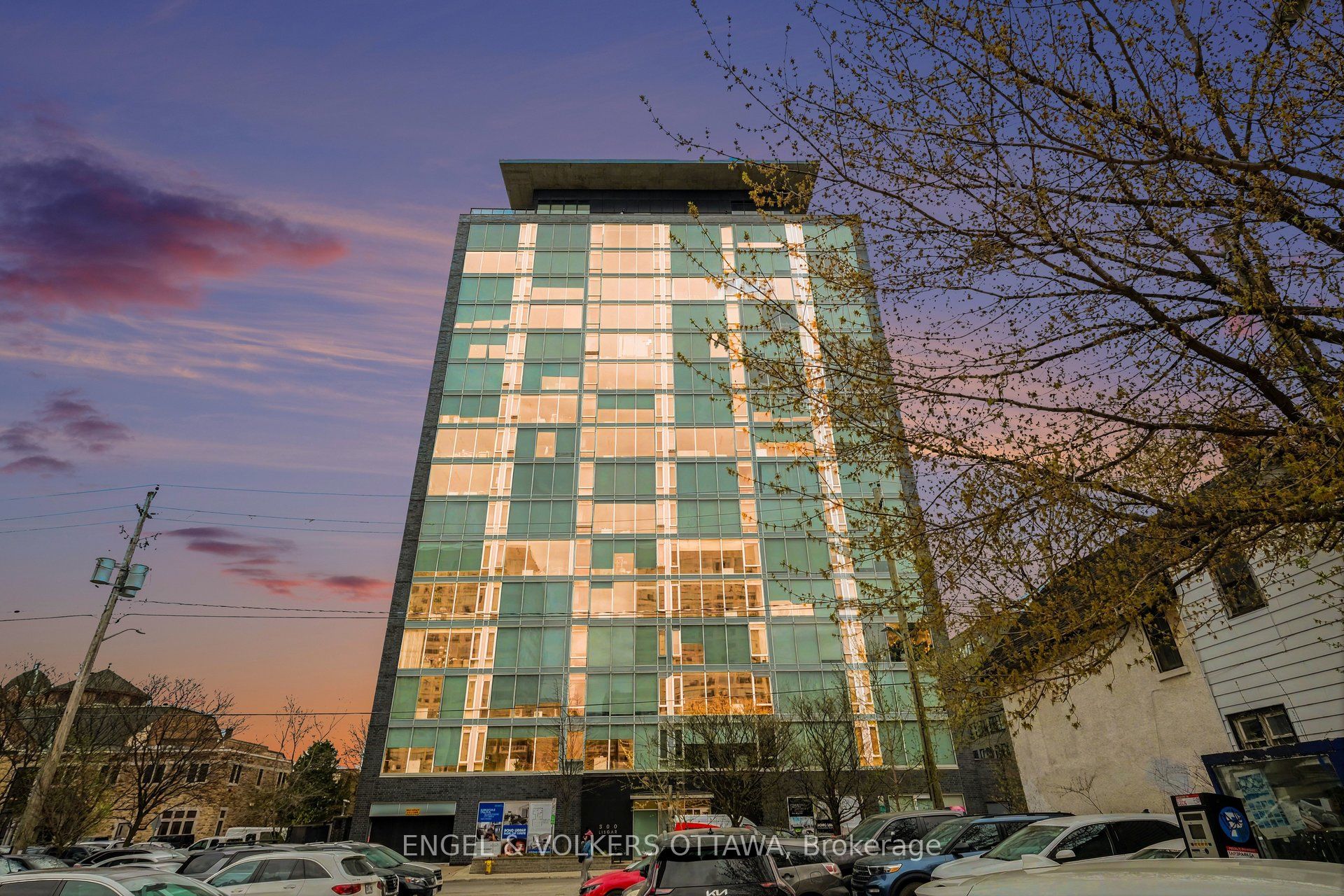 300 Lisgar Street 513, Ottawa Centre, On K2p 0e2