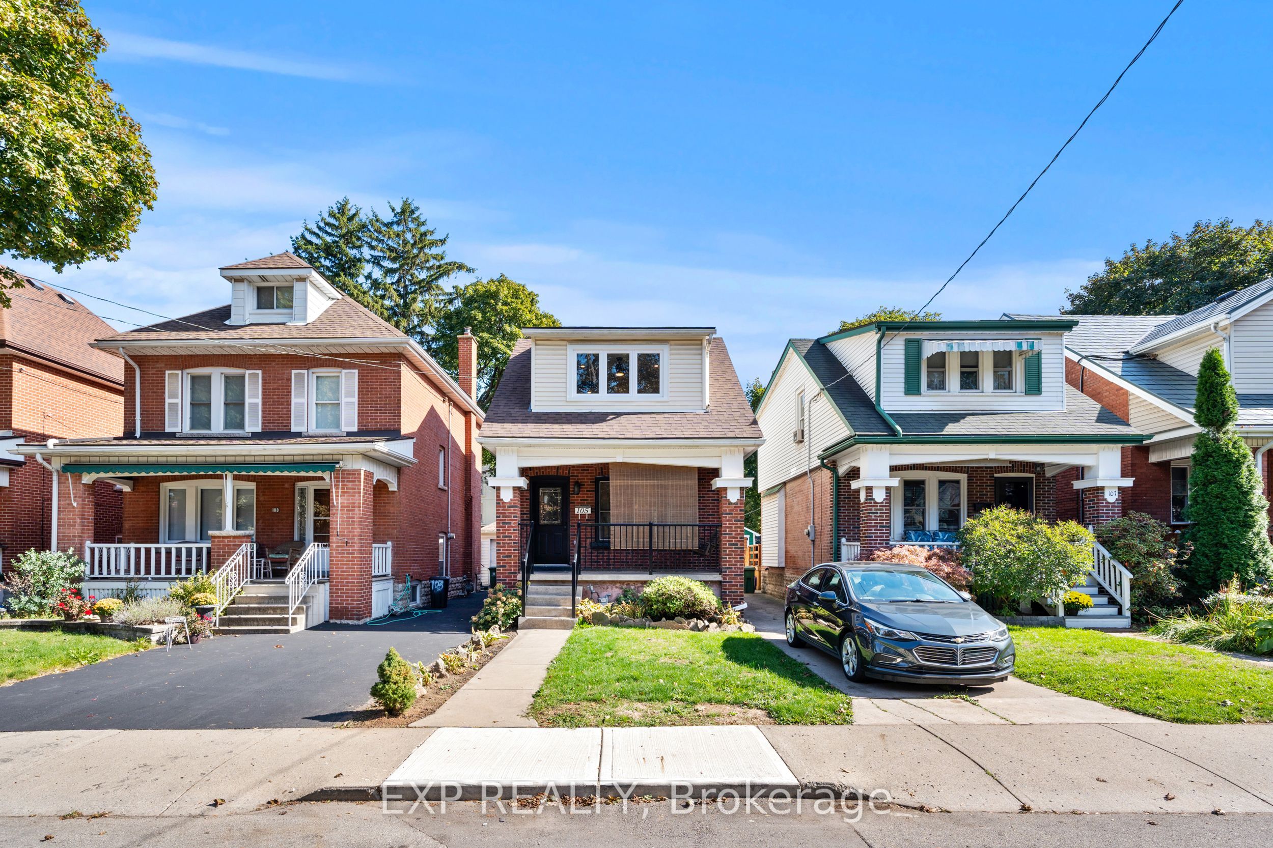 105 Rothsay Avenue, Hamilton, On L8m 3g3
