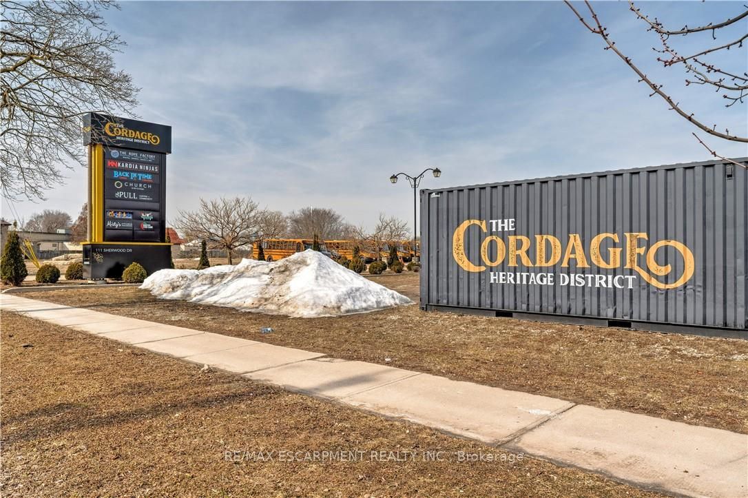 111 Sherwood Drive 7, Brantford, On N3t 6j9