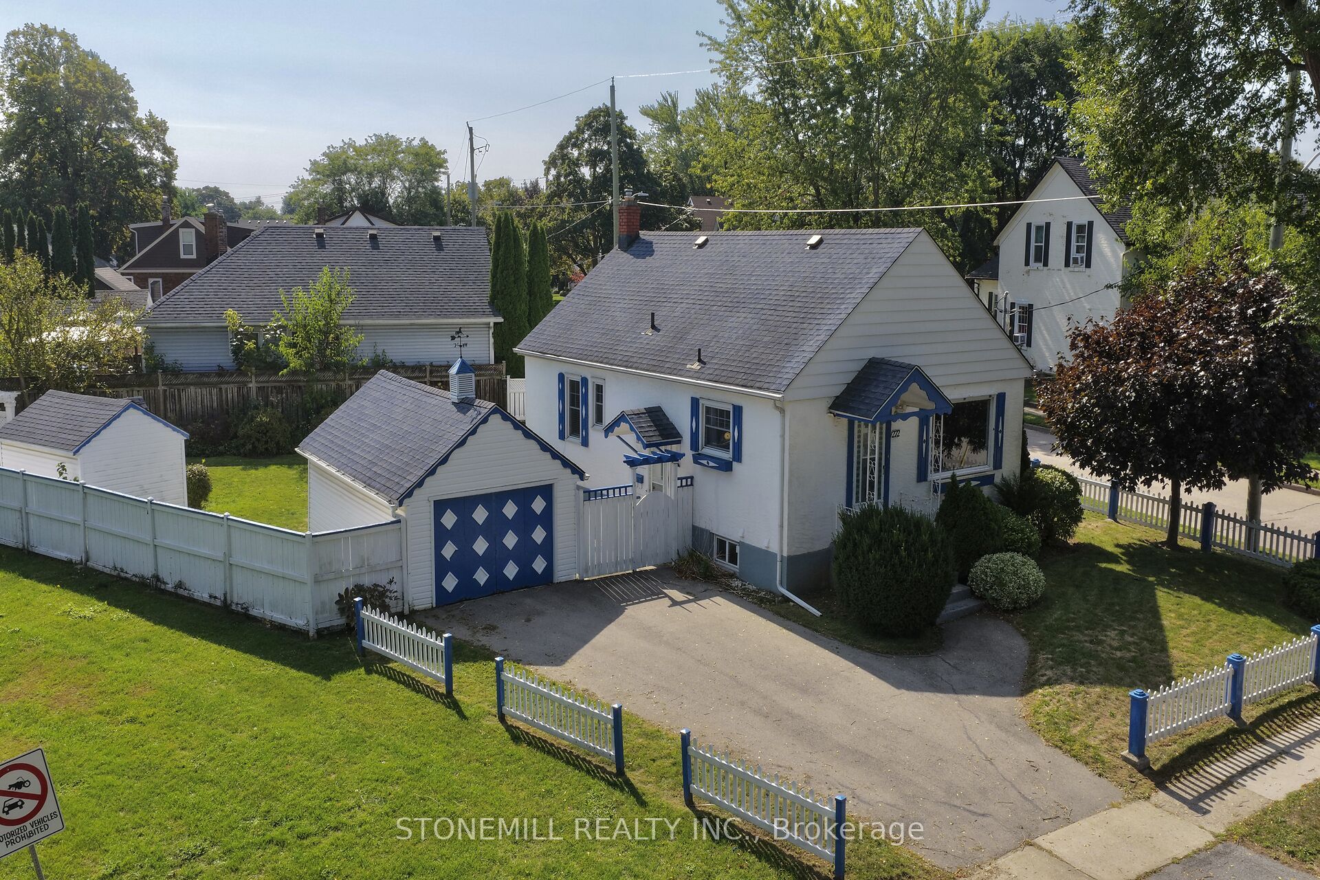 272 Carlton Street, St. Catharines, On L2n 1b9