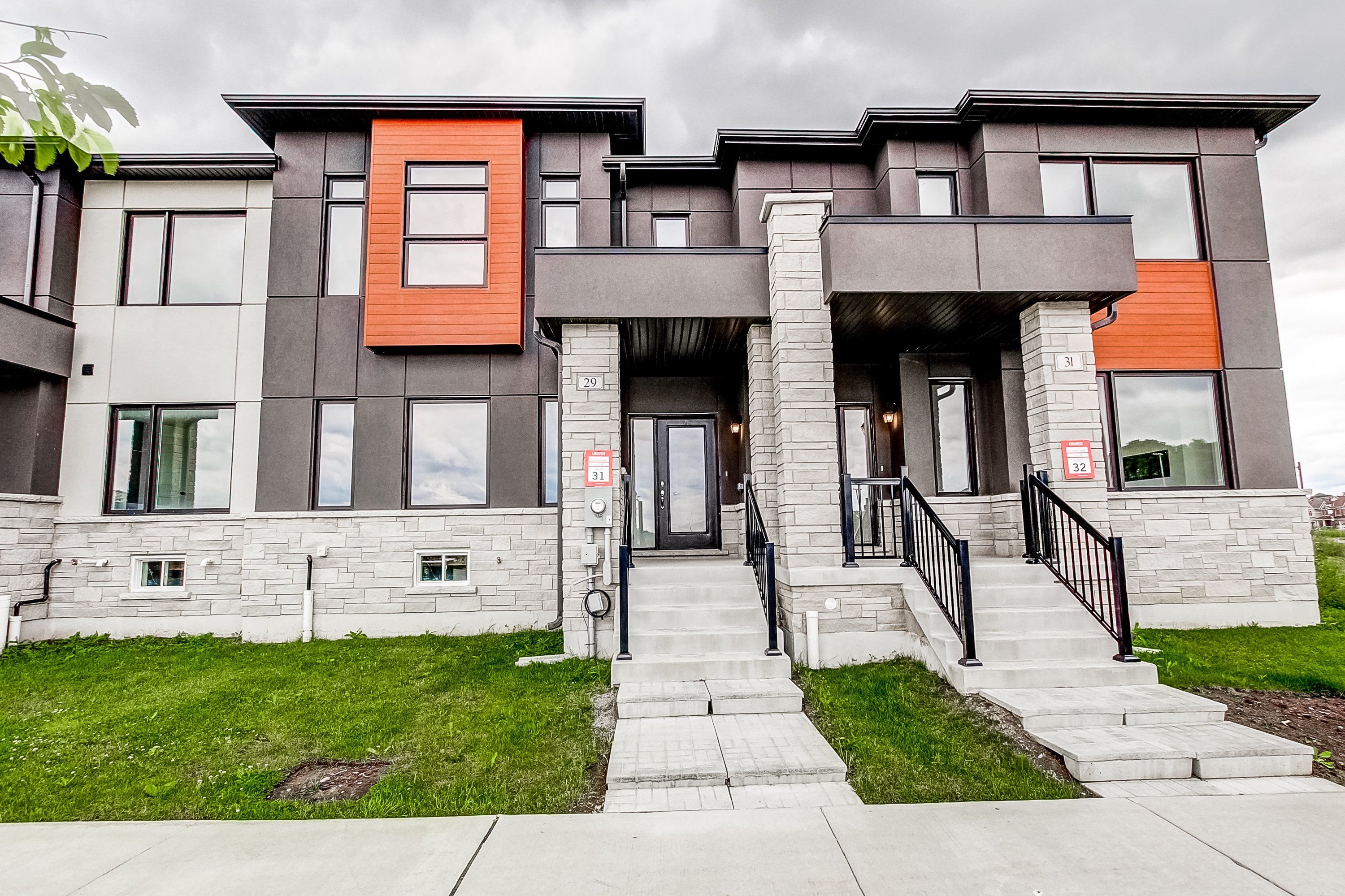 29 Strickland Avenue, Brant, On N3t 0x7