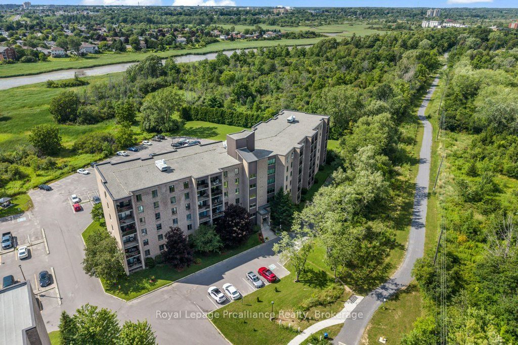 358 Queen Mary Road 509, Kingston, On K7m 7e8