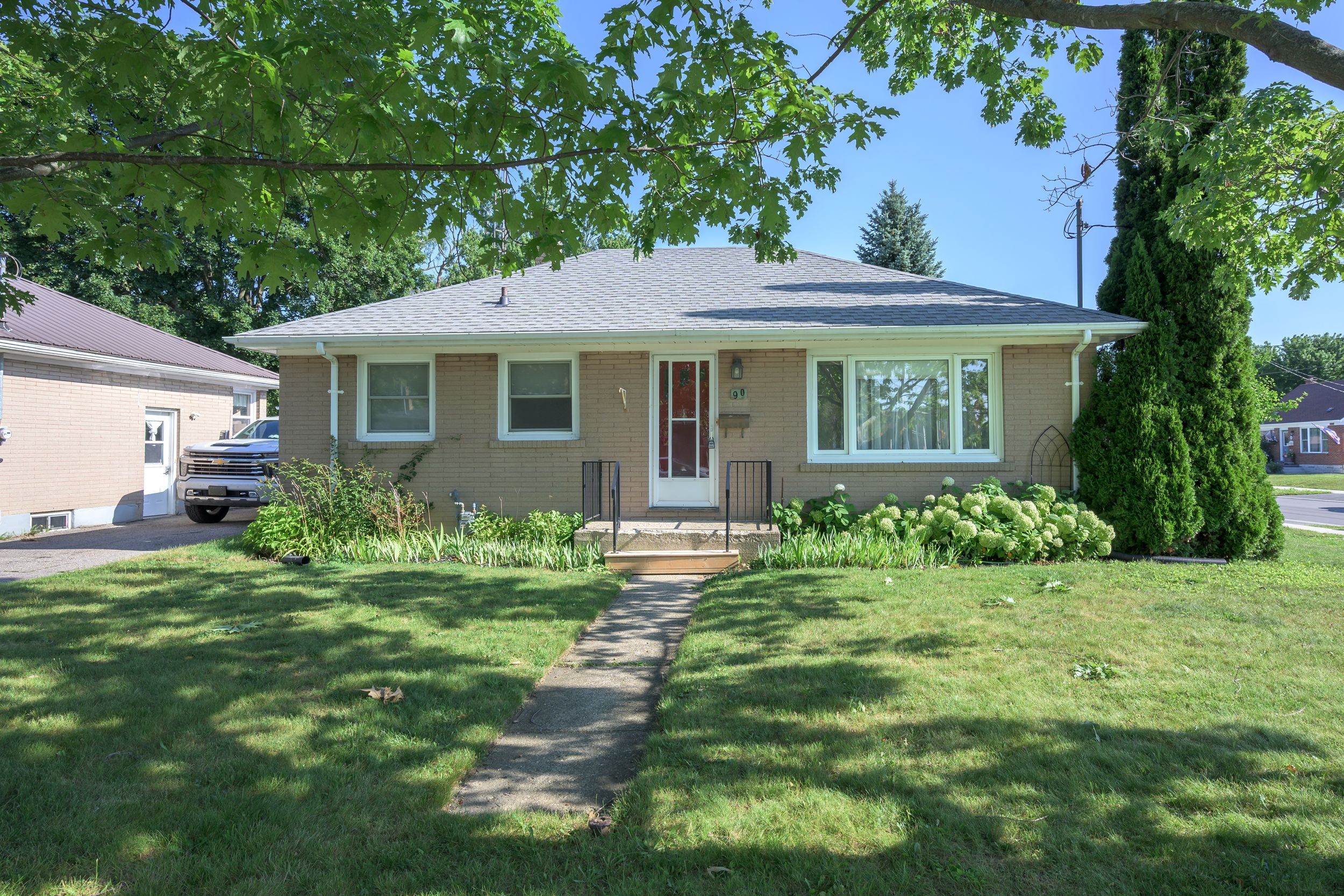 90 Dunkirk Drive, St. Thomas, On N5r 1s3