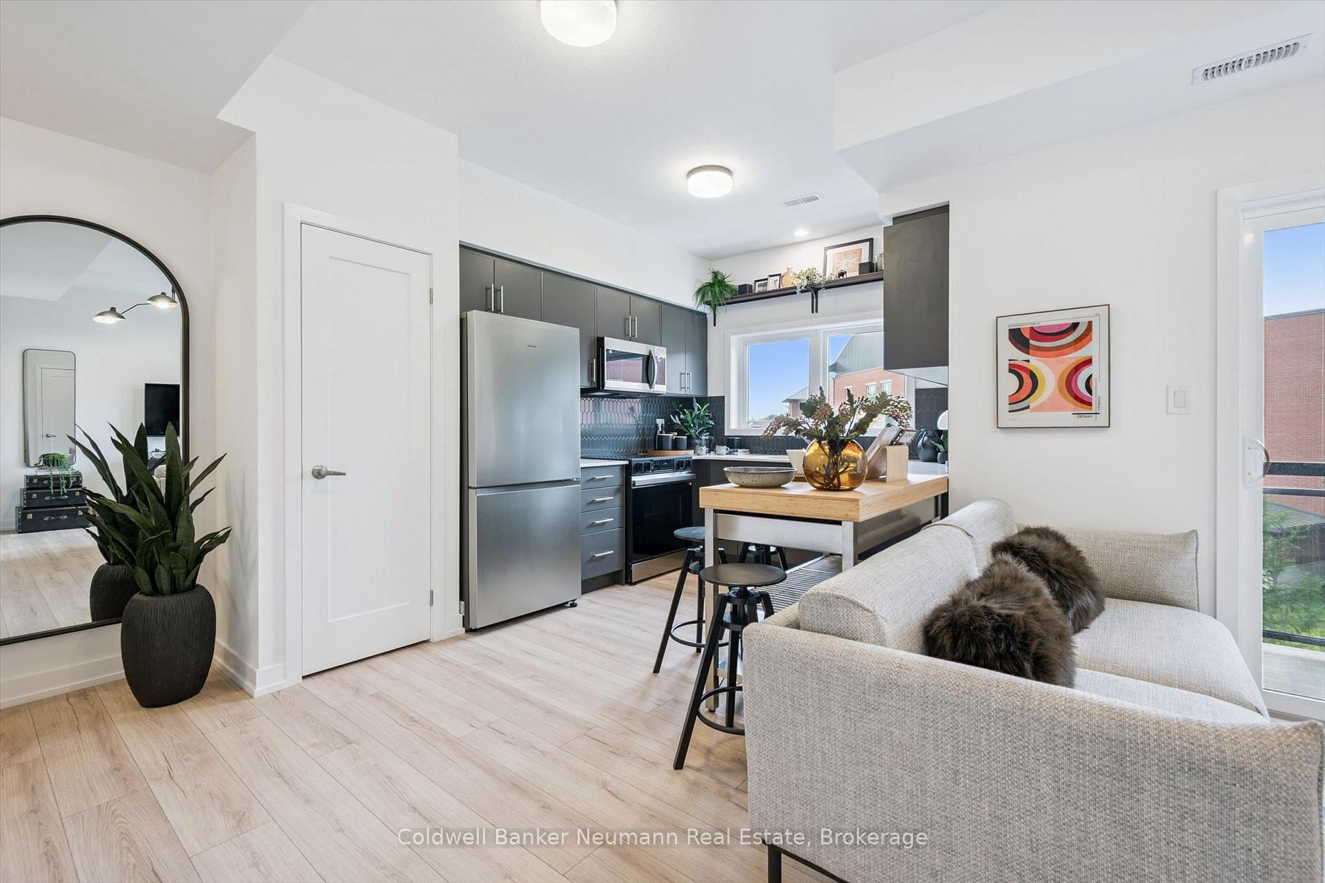 940 St David Street 96, Centre Wellington, On N1m 0l7