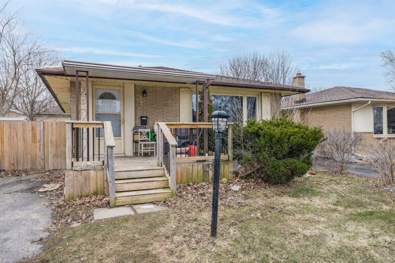 9 Buchan Road, London East, On N5v 1k9