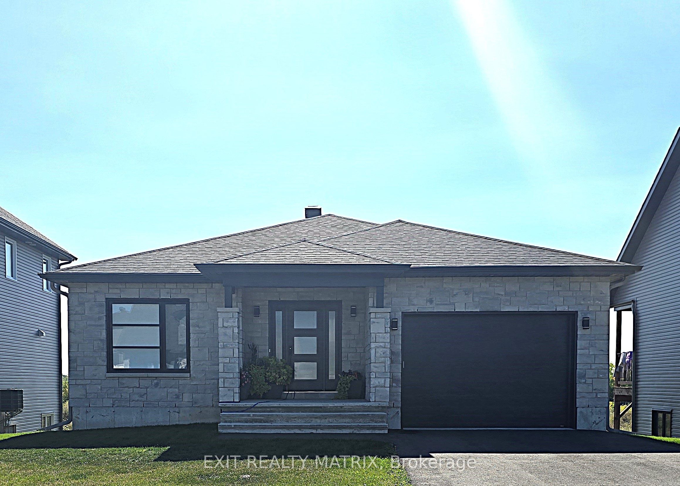 9 Glenco Road, South Stormont, On K0c 2a0
