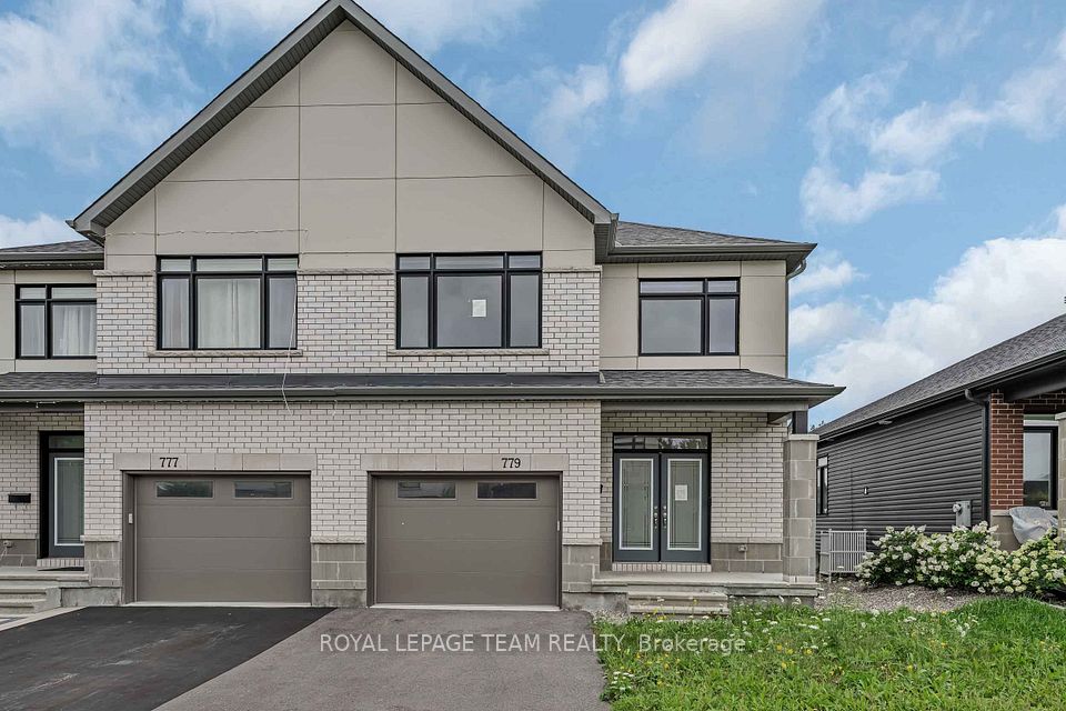 779 Ovation Grove, Leitrim, On K1t 0x6