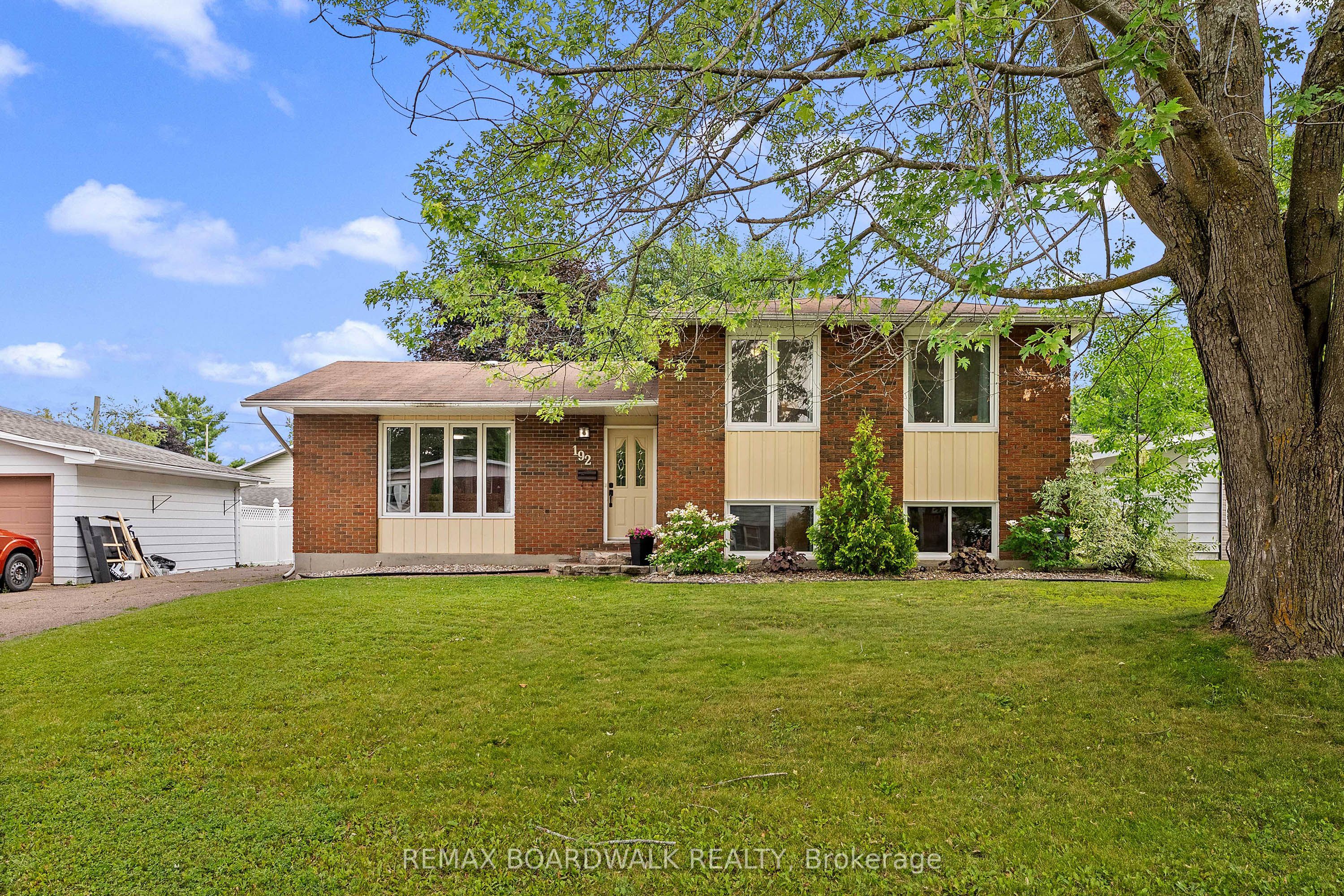 192 Allan Drive, Arnprior, On K7s 2s9