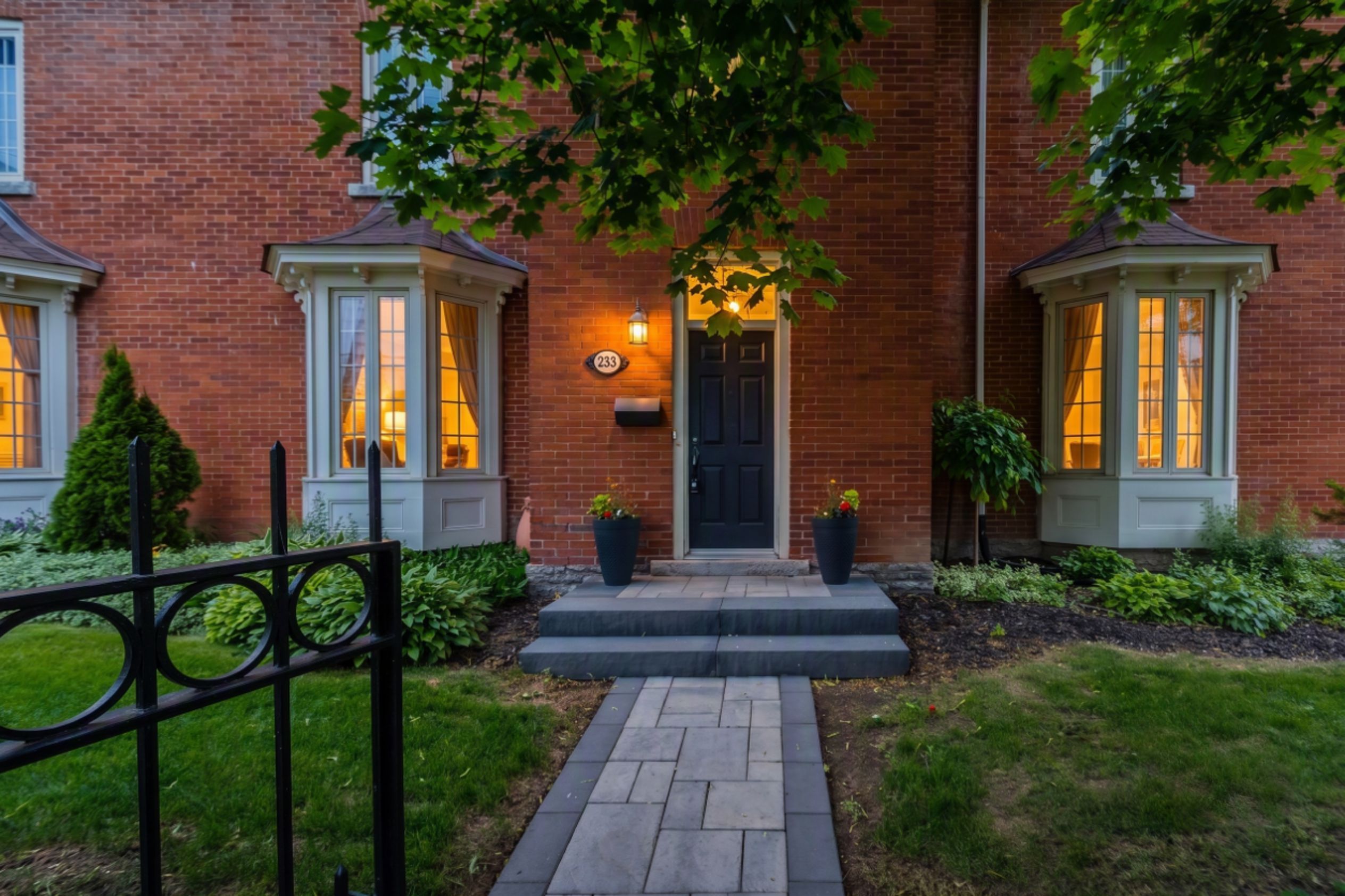 233 John Street 5, Belleville, On K8n 3g2