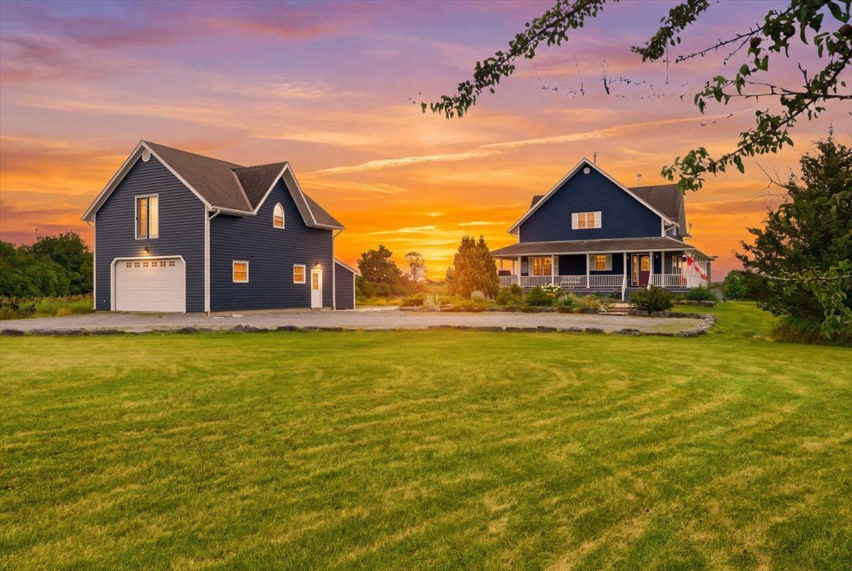 249 Carter Road, Prince Edward County, On K0k 1t0