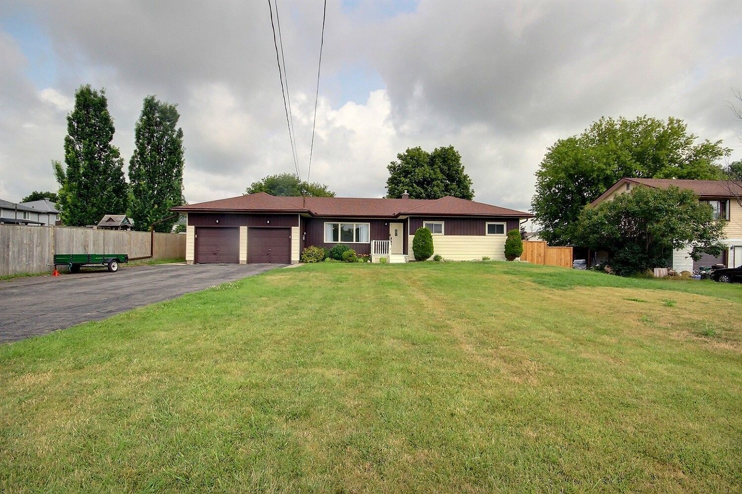 2402 Hamilton Road, Quinte West, On K8v 5p8