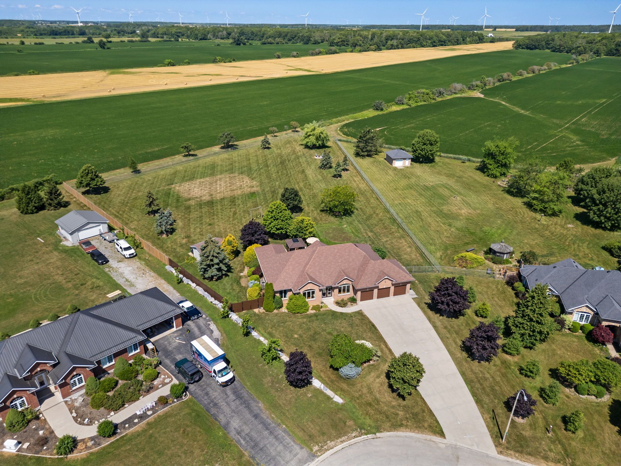 18 Featherstone Avenue, Haldimand, On N0a 1p0