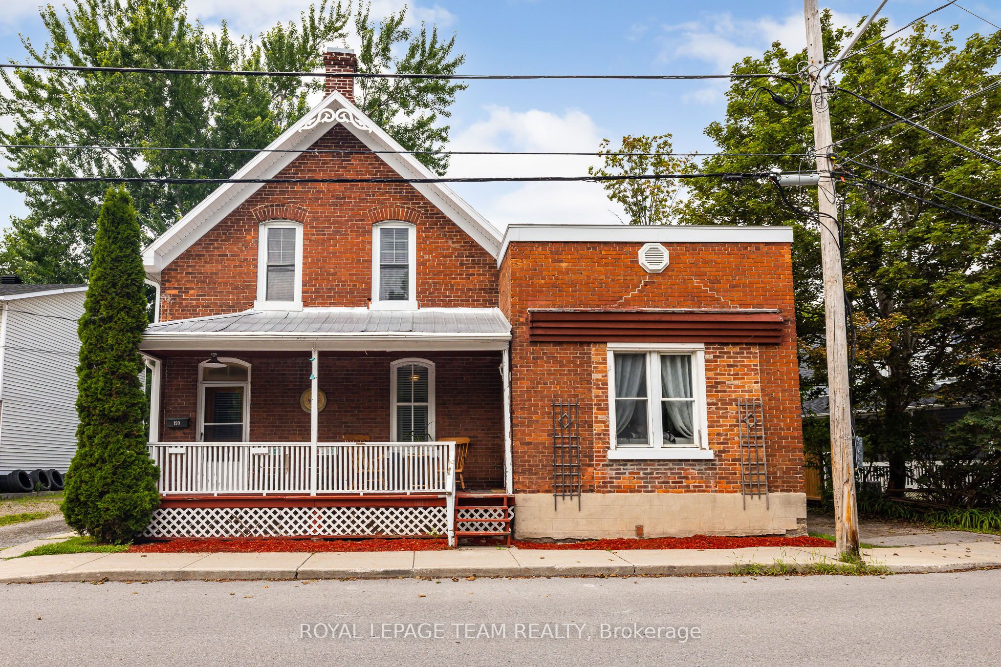 199-201 William Street, Carleton Place, On K7c 1x2