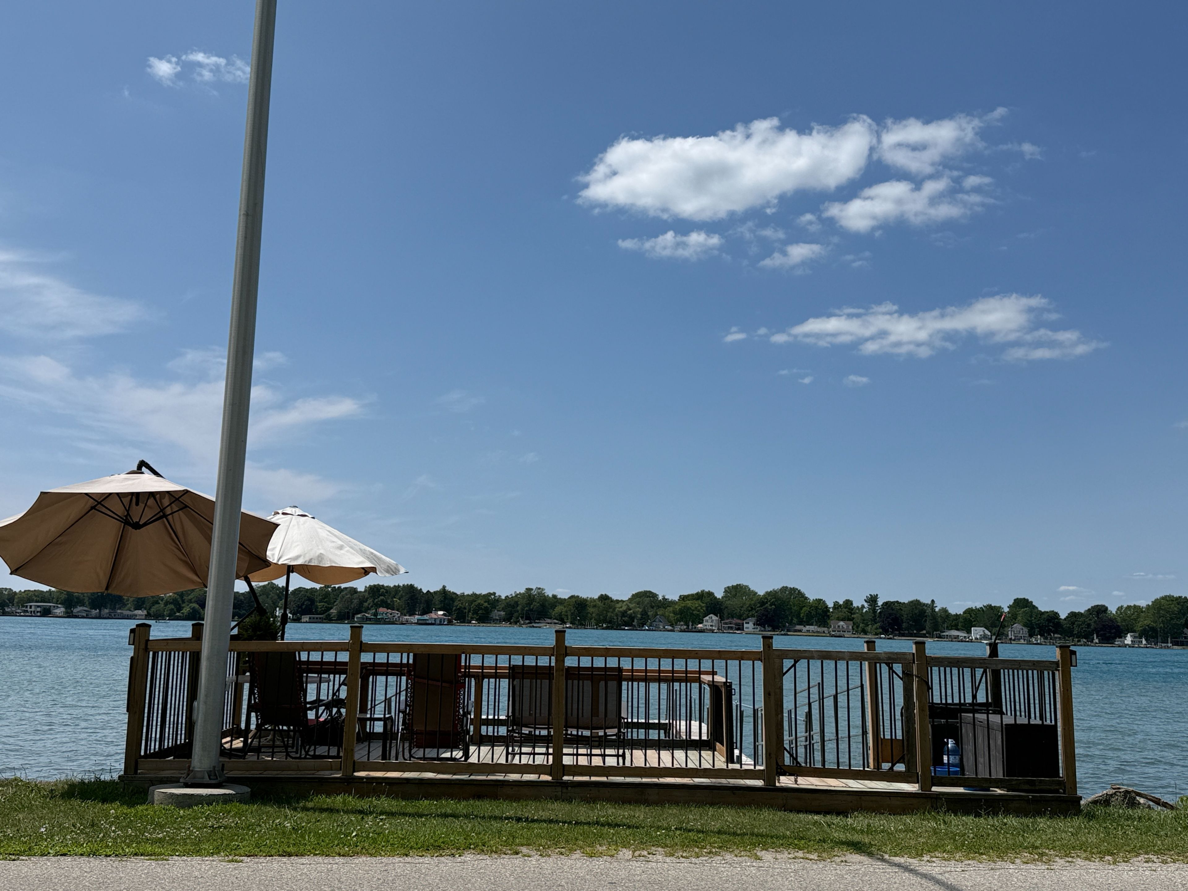 2024 River Road, Chatham-Kent, On N8a 4k9